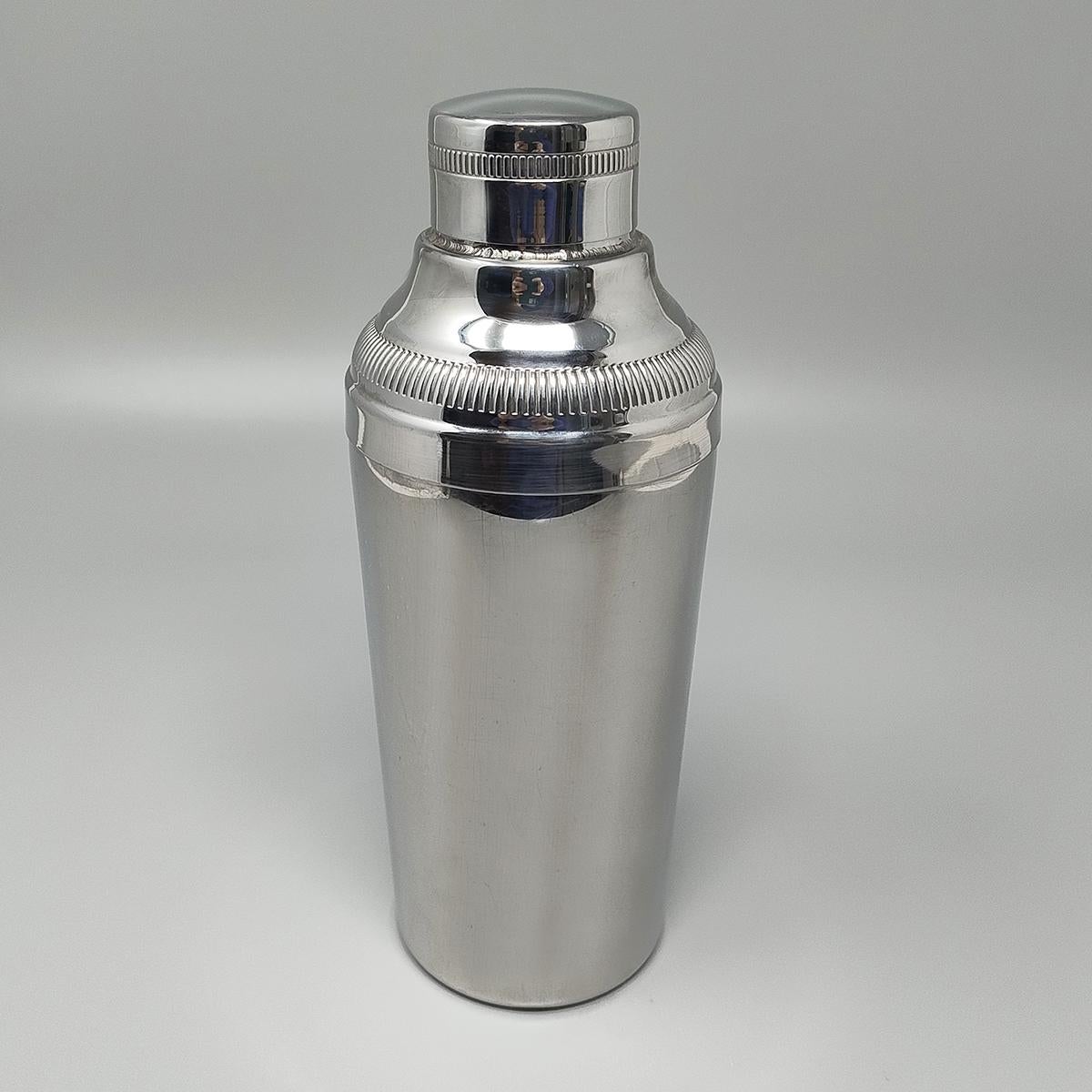 Mid-Century Modern 1960s Luxury Handcrafted Cocktail Shaker. Made in Italy For Sale