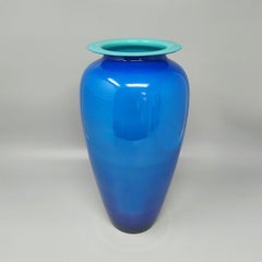 Vaso blu di lusso in vetro di Murano realizzato a mano negli anni '60 da Ca dei Vetrai.Made in Italy