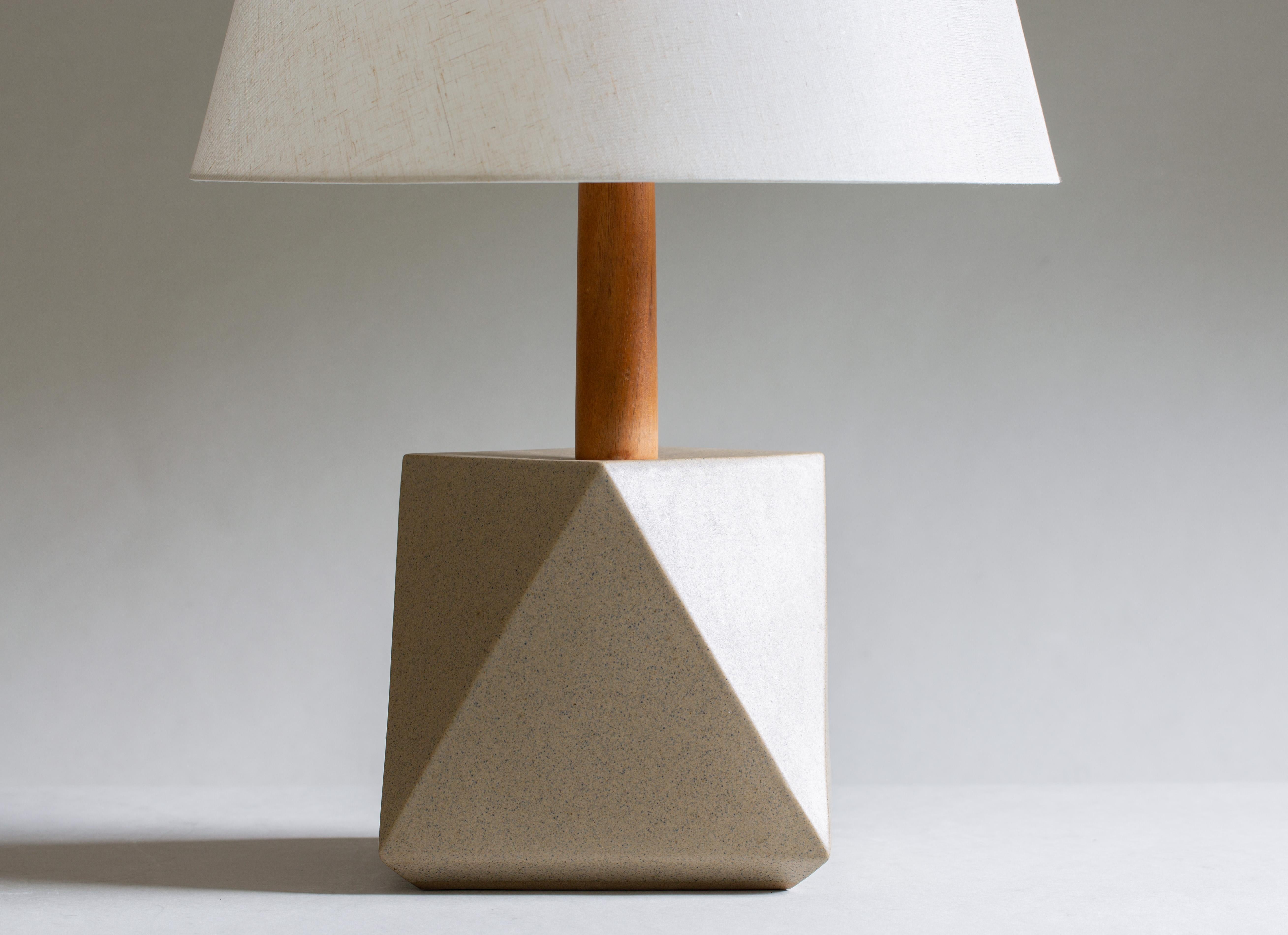 American 1960s M-248 Geometric Table Lamp by Jane and Gordon Martz for Marshall Studios For Sale