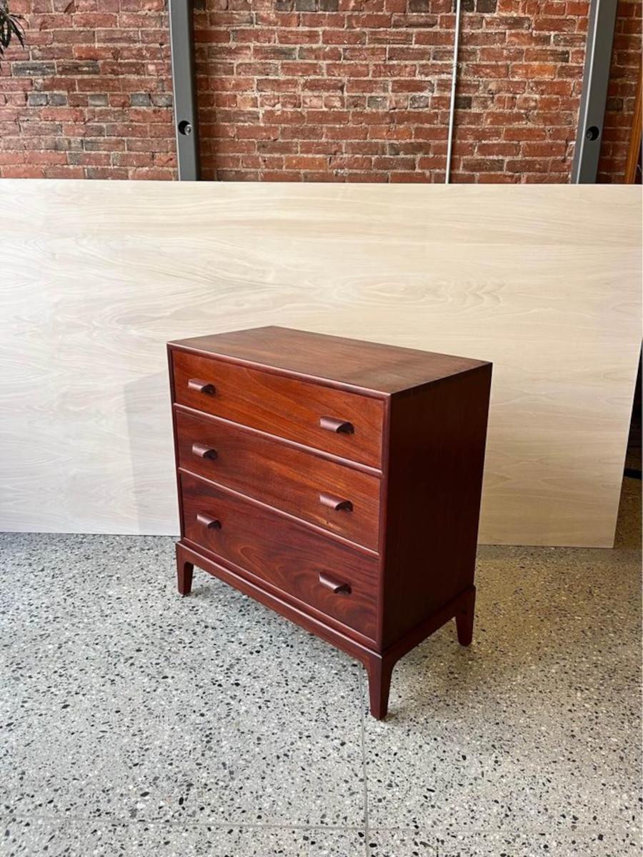 Mid-Century Modern 1960’s Mahogany Dresser For Sale