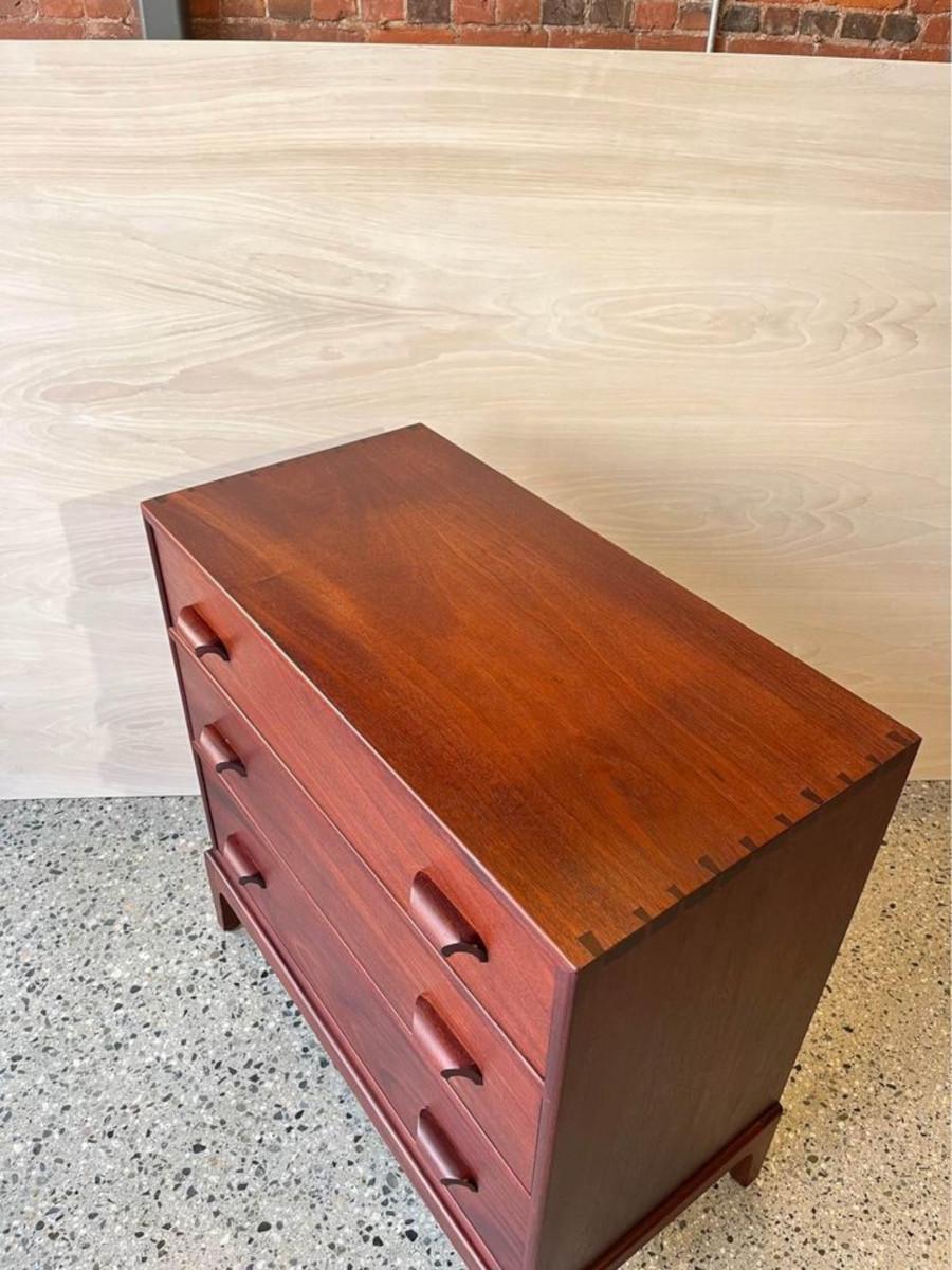 Mid-20th Century 1960’s Mahogany Dresser For Sale