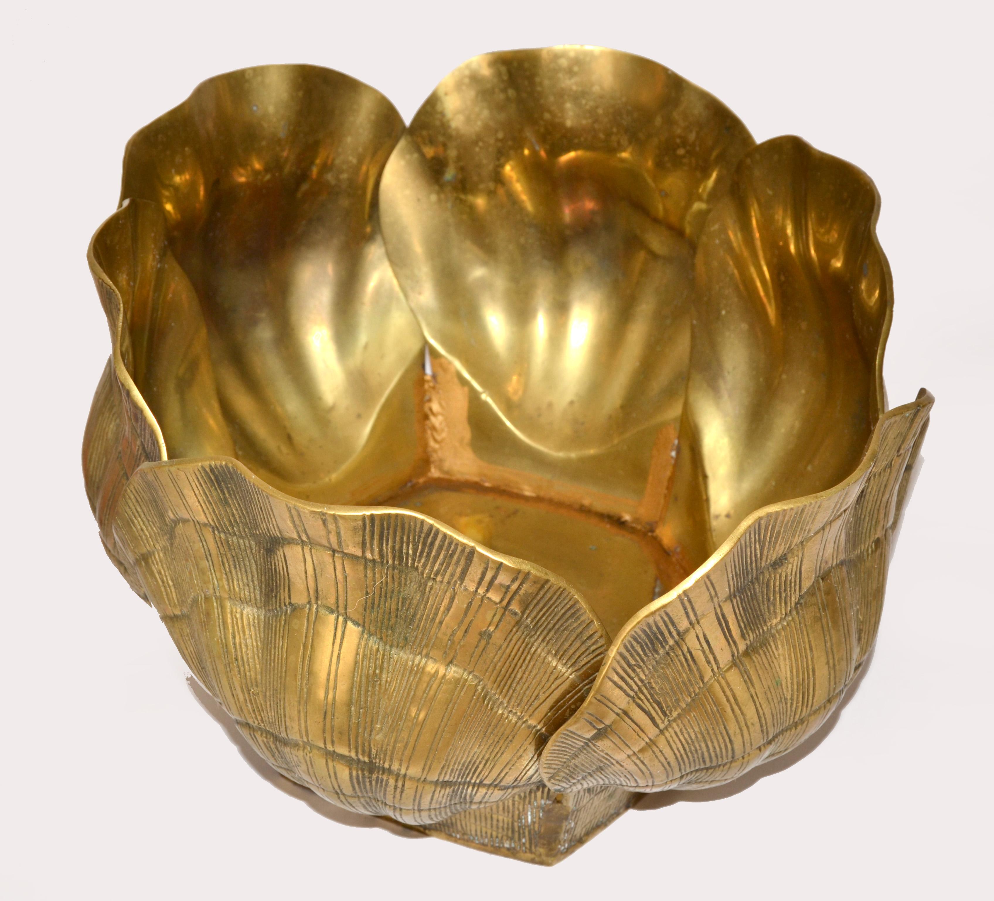 1960er Maison Jansen Stil Massiv Bronze Muschel Muschel Pflanzgefäß Jardinières Frankreich (Hollywood Regency) im Angebot