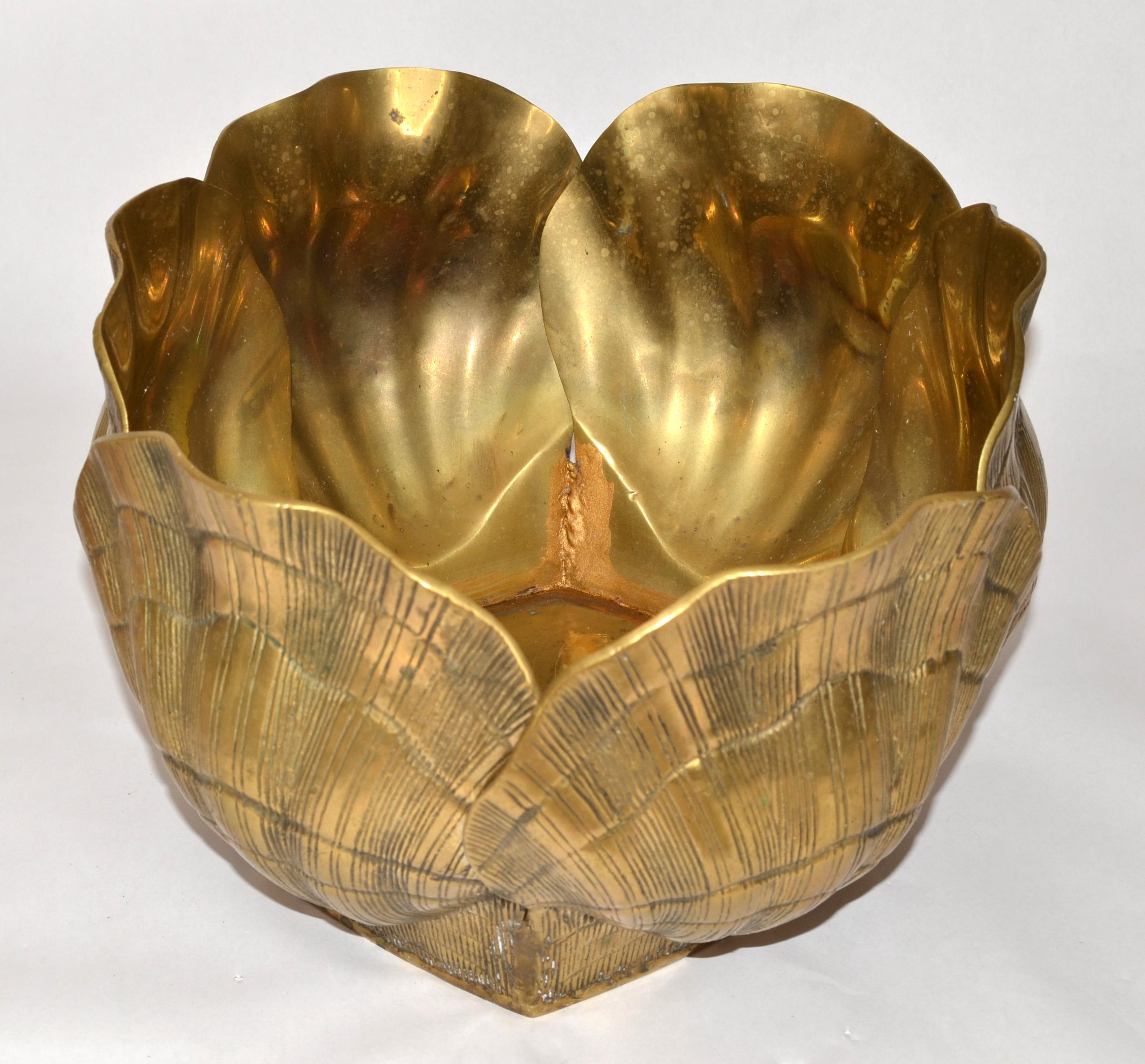 1960er Maison Jansen Stil Massiv Bronze Muschel Muschel Pflanzgefäß Jardinières Frankreich im Angebot 1