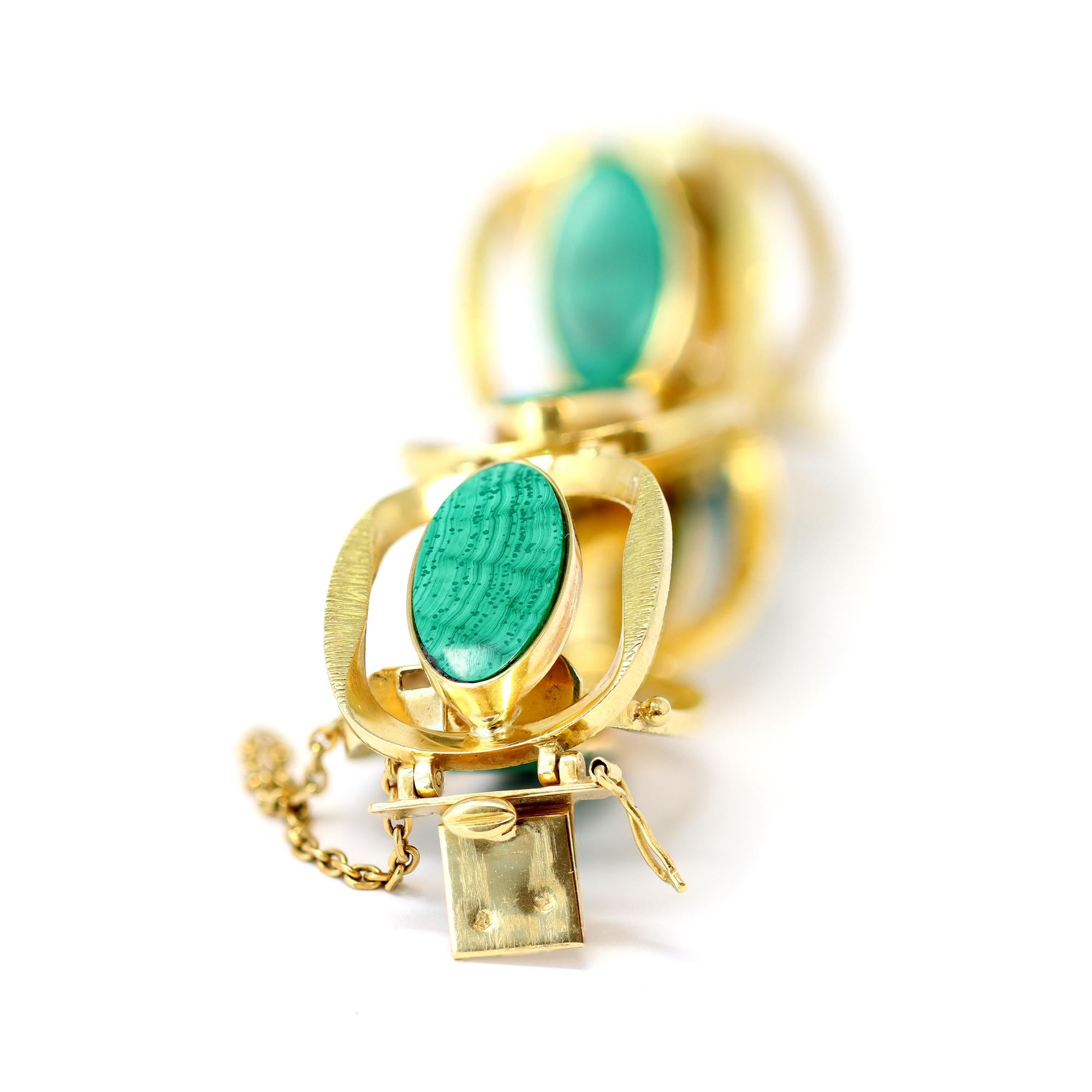 Oval Cut 1960s Malachite and Gold Bracelet For Sale