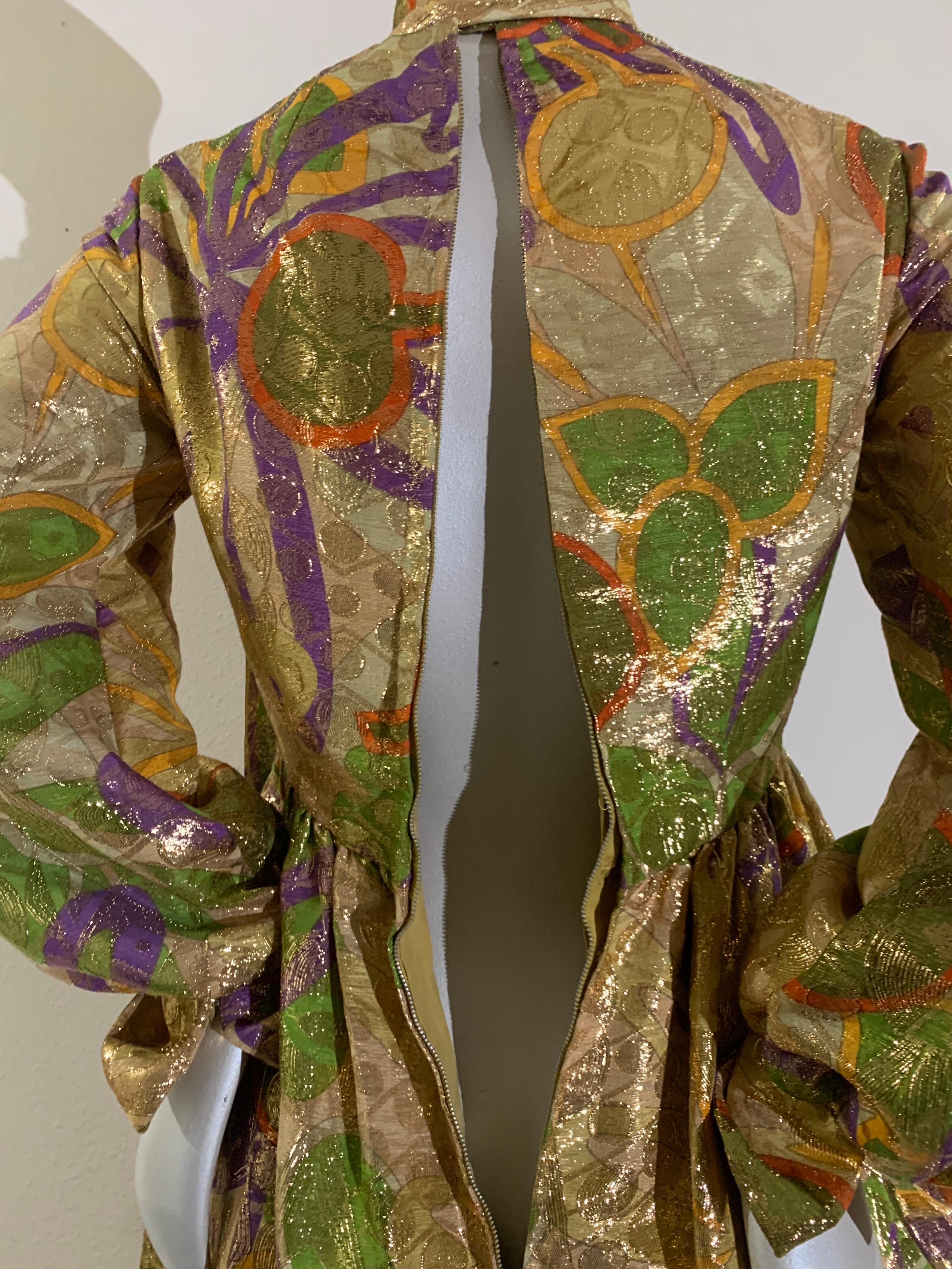 1960s Malcolm Starr Oro Tissue Lame Cocktail Mini Dress w Floral Print en venta 12