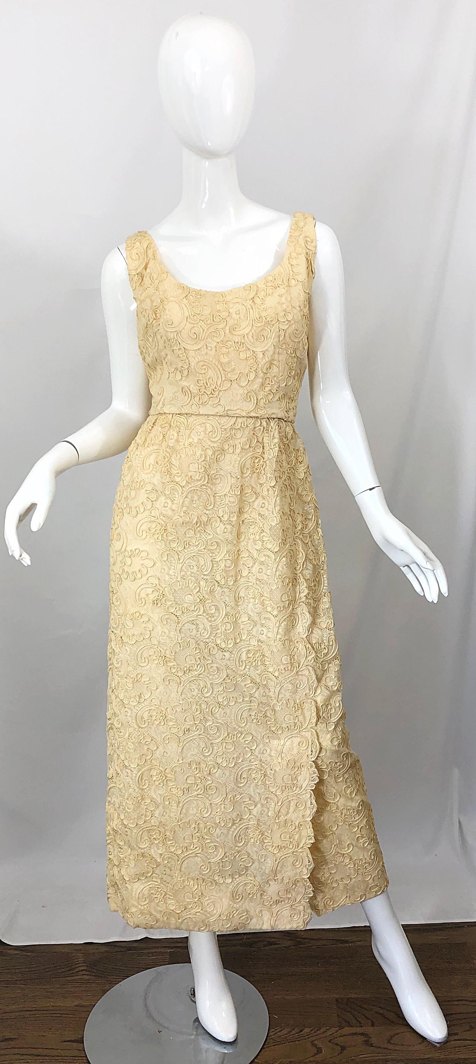 1960 Malcolm Starr, abito in pizzo di seta giallo pallido ricamato Vintage anni '60 in vendita 11