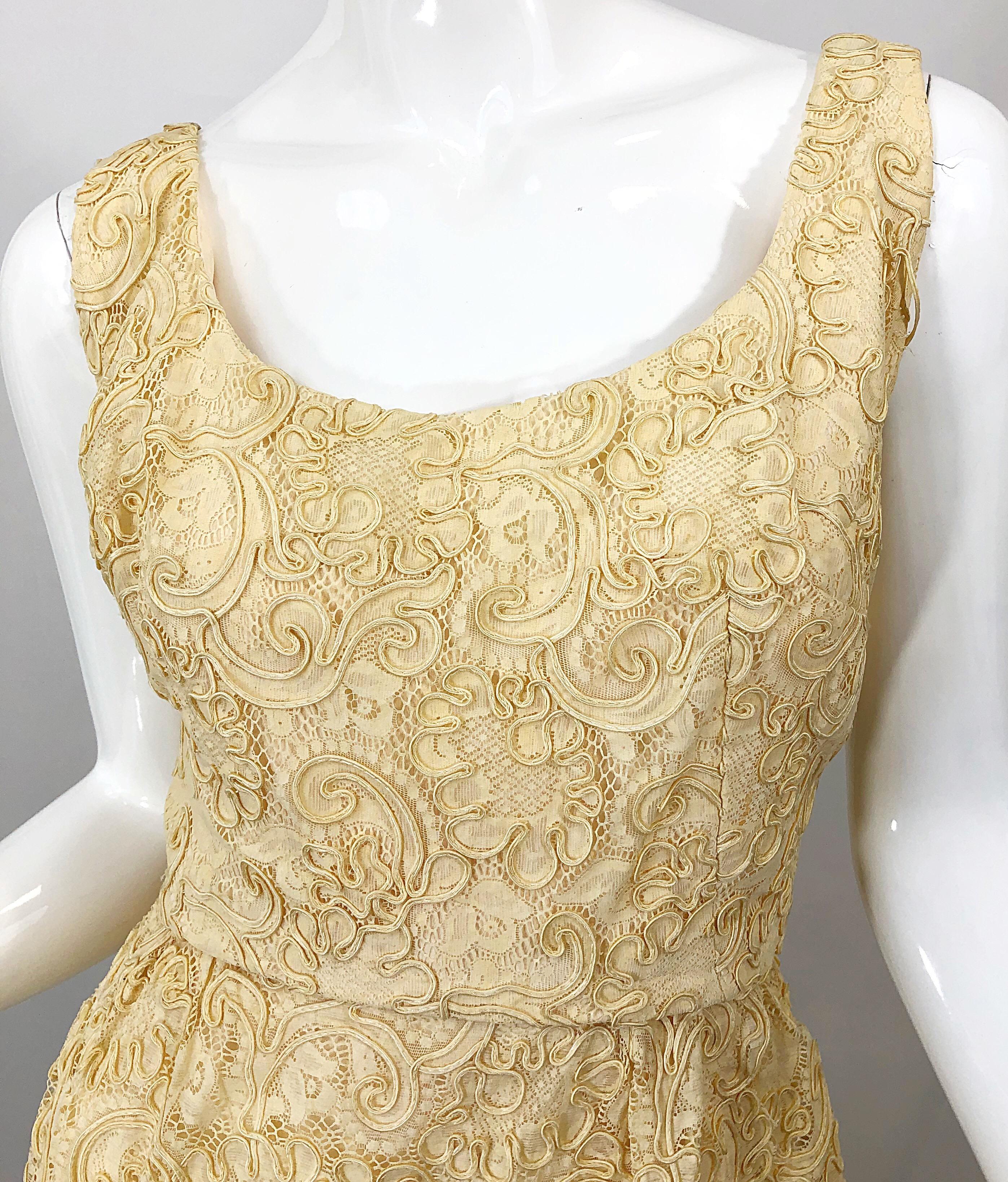 1960er Malcolm Starr blassgelbes, besticktes Vintage-Kleid aus Seidenspitze aus den 60ern im Angebot 1