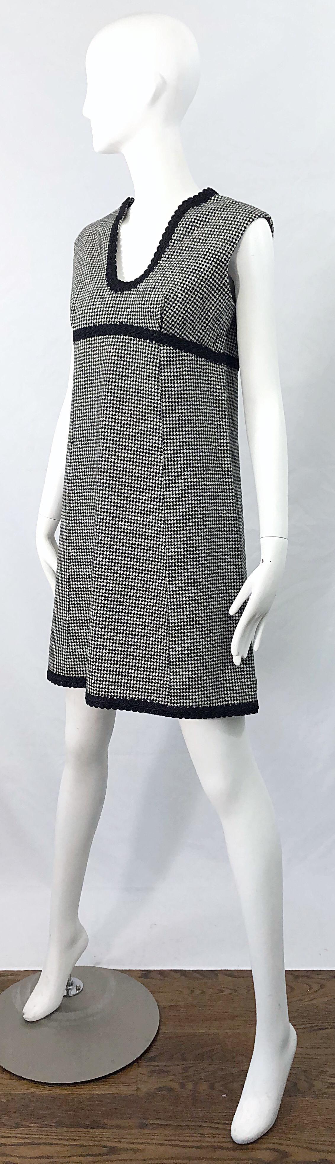 Donna Abito anni '60 Mamselle by Betty Carol in lana pied de poule nero e bianco