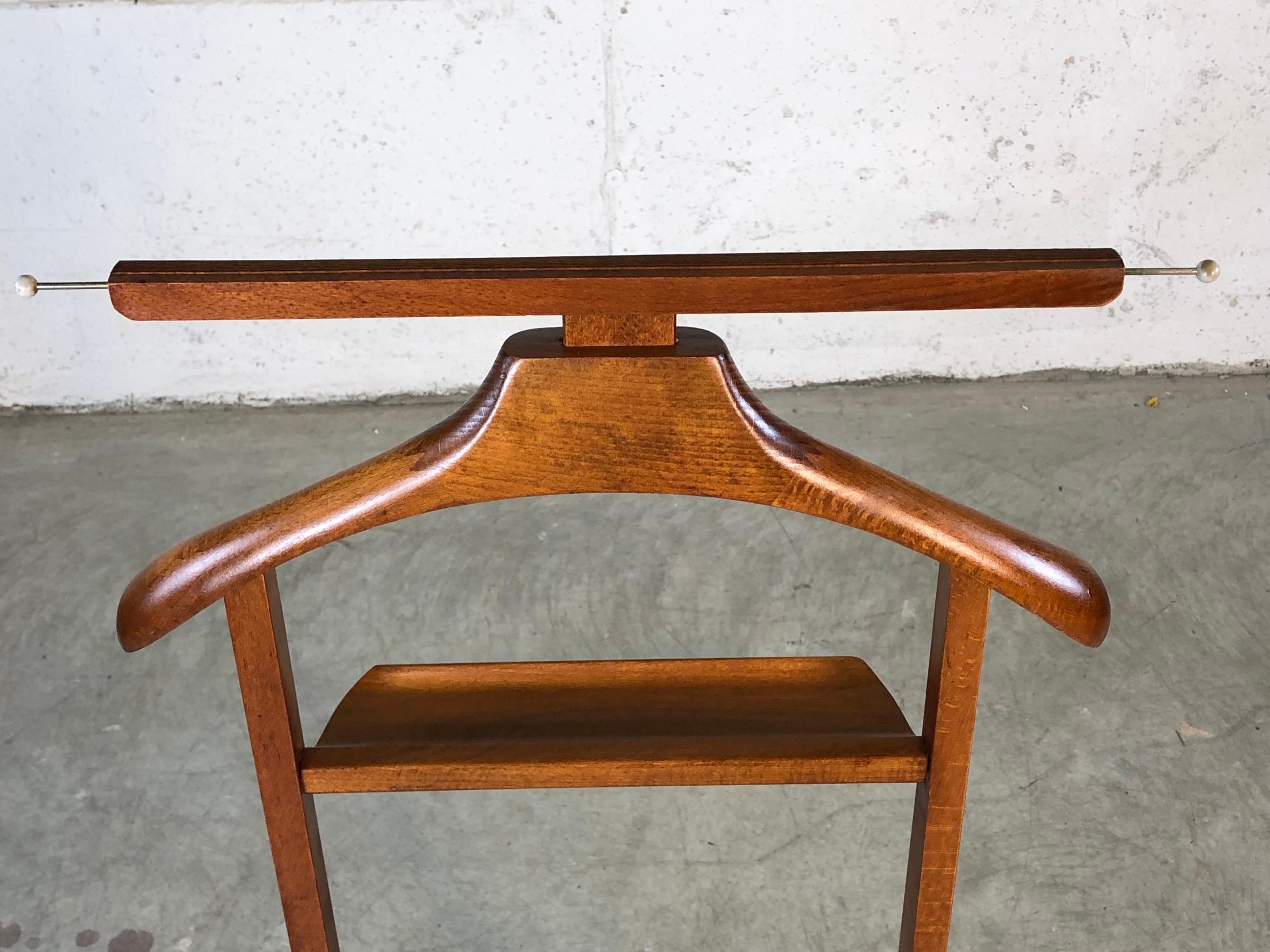 Valet de chambre en érable des années 1960 en vente 2