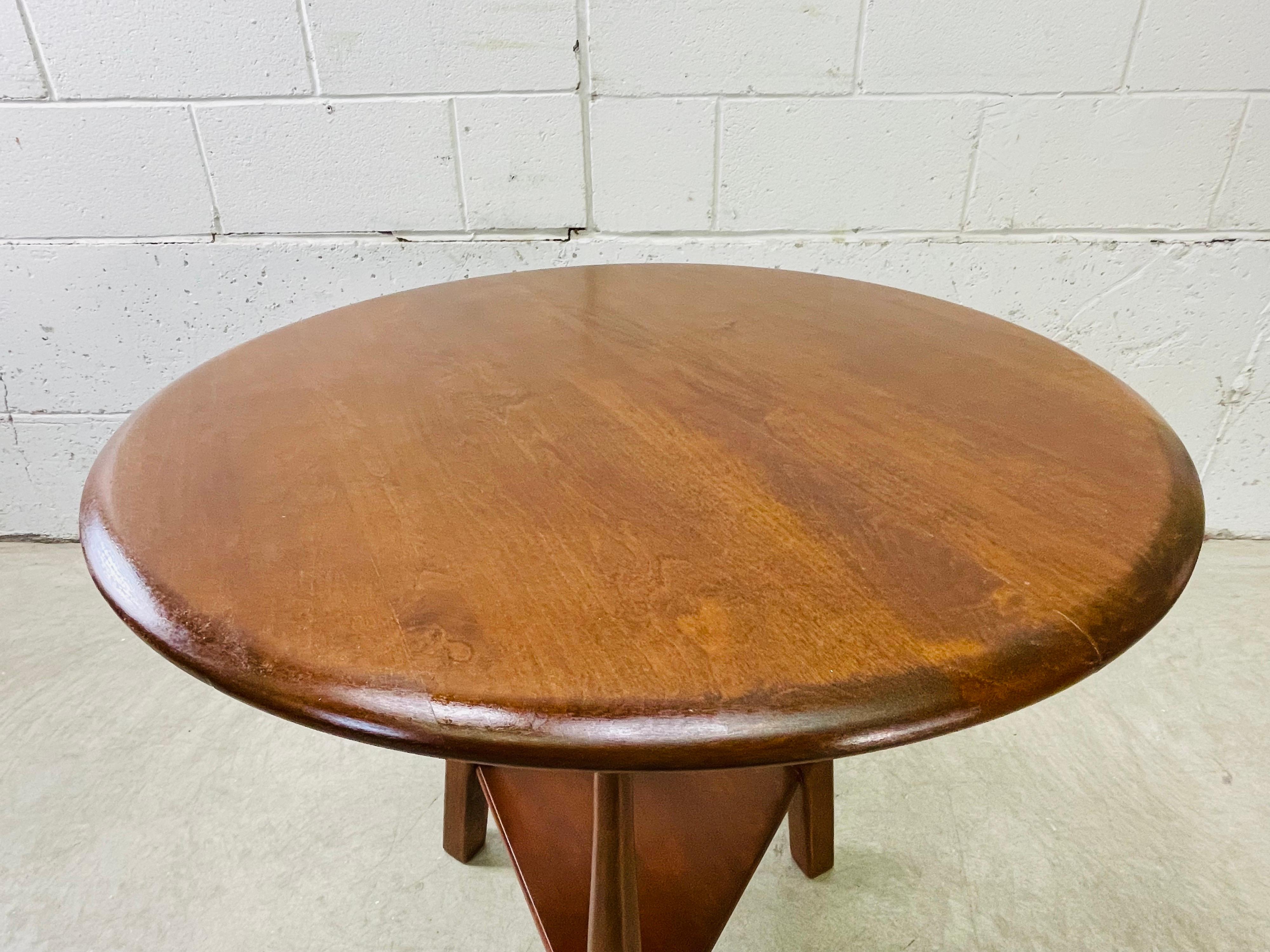 1960s Maple Wood Round Top Side Table For Sale 2