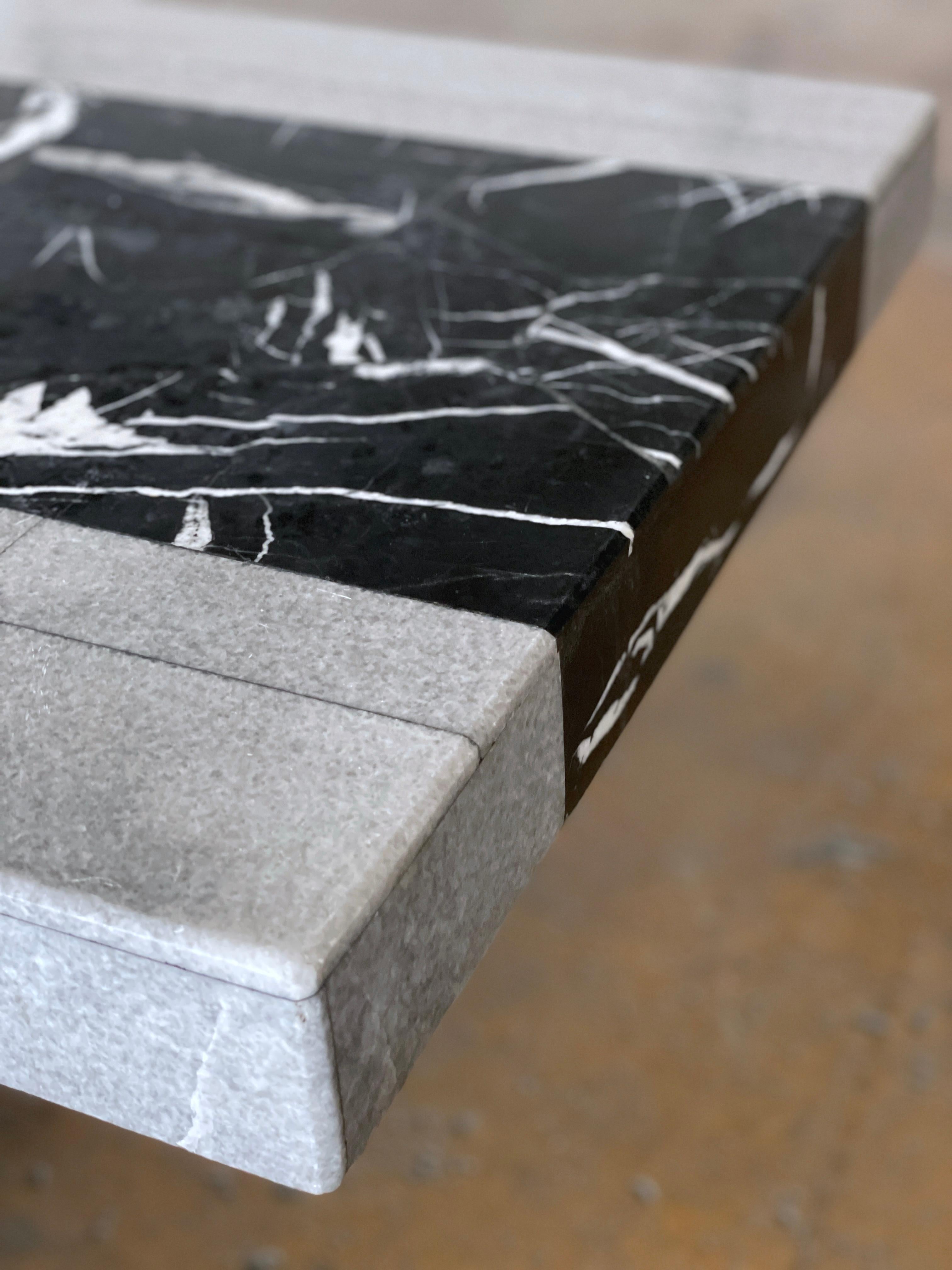 Table de salon en marbre et pierre des années 1960 en vente 10