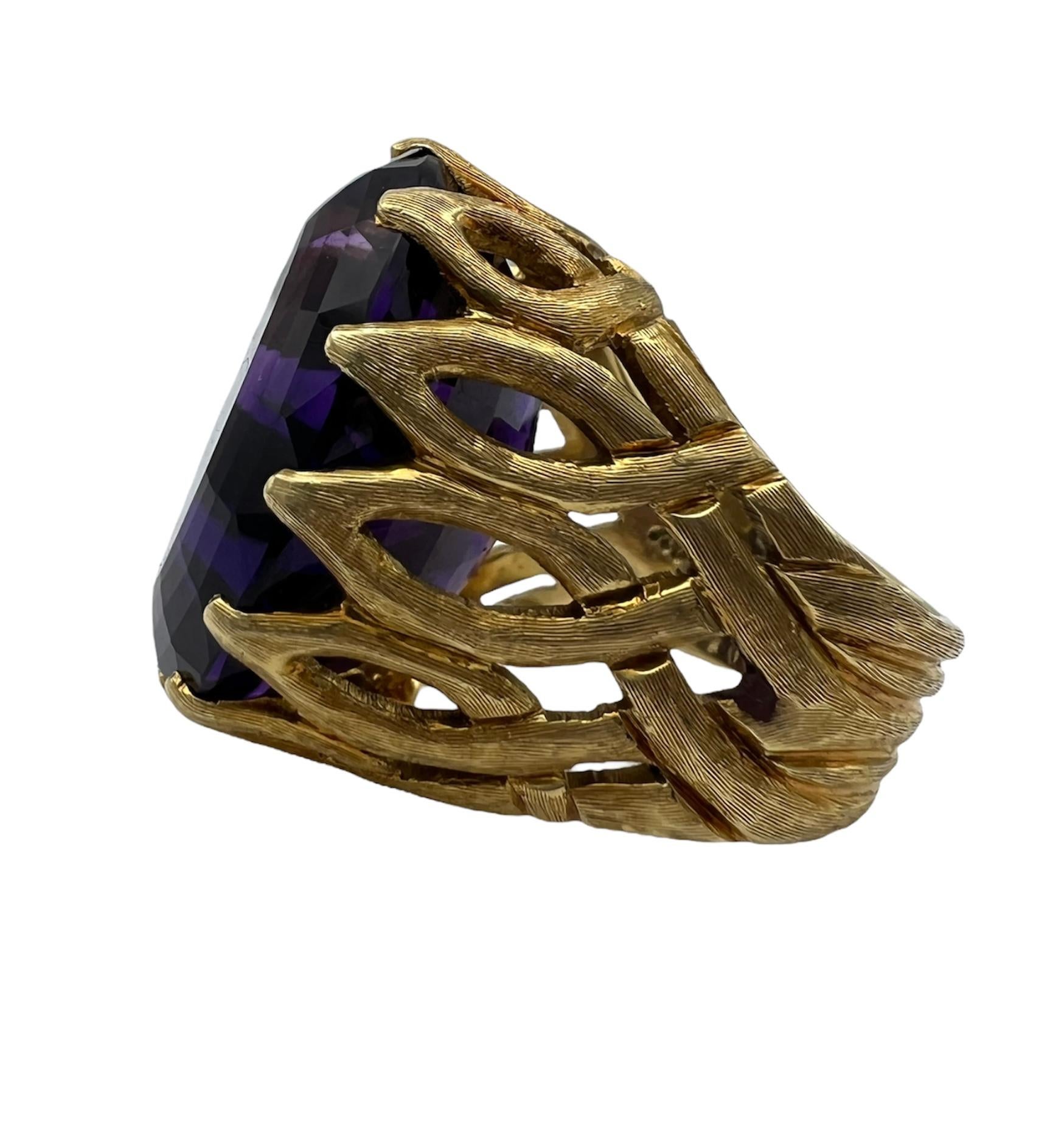 Oval Cut 1960’s Mario Buccellati Gold Cocktail Ring Amethyst