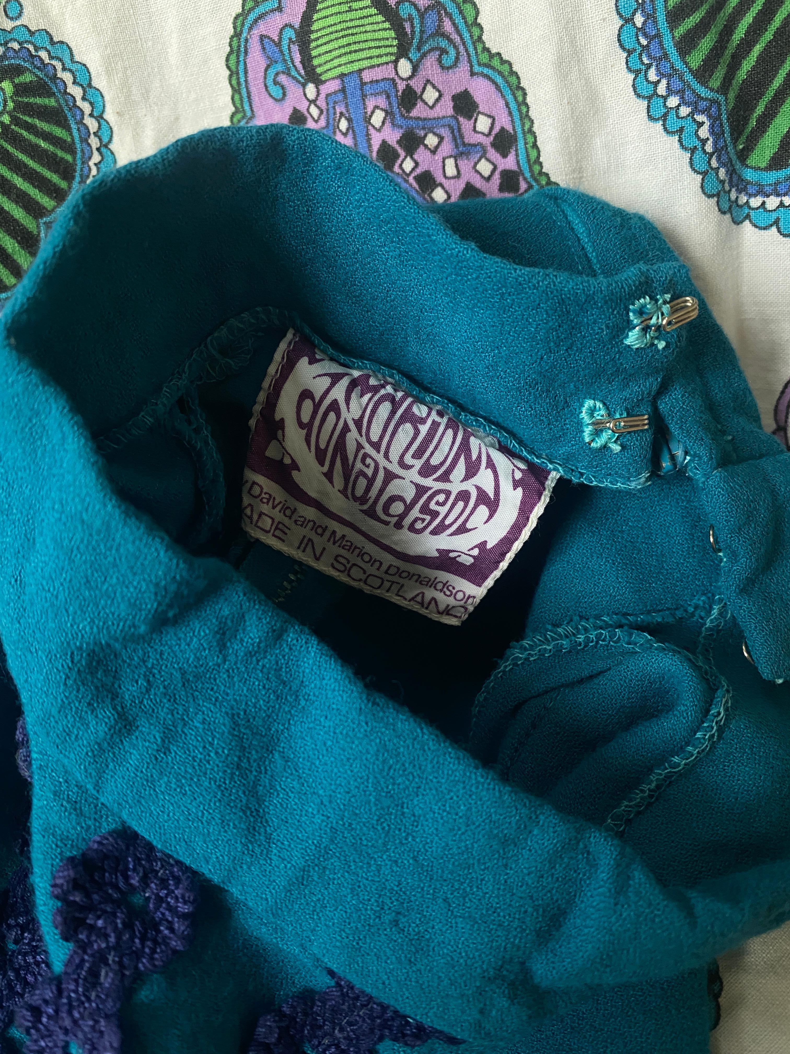 Maxivestido de crepé y algodón turquesa de los años 60 de Marion Donaldson en venta 2