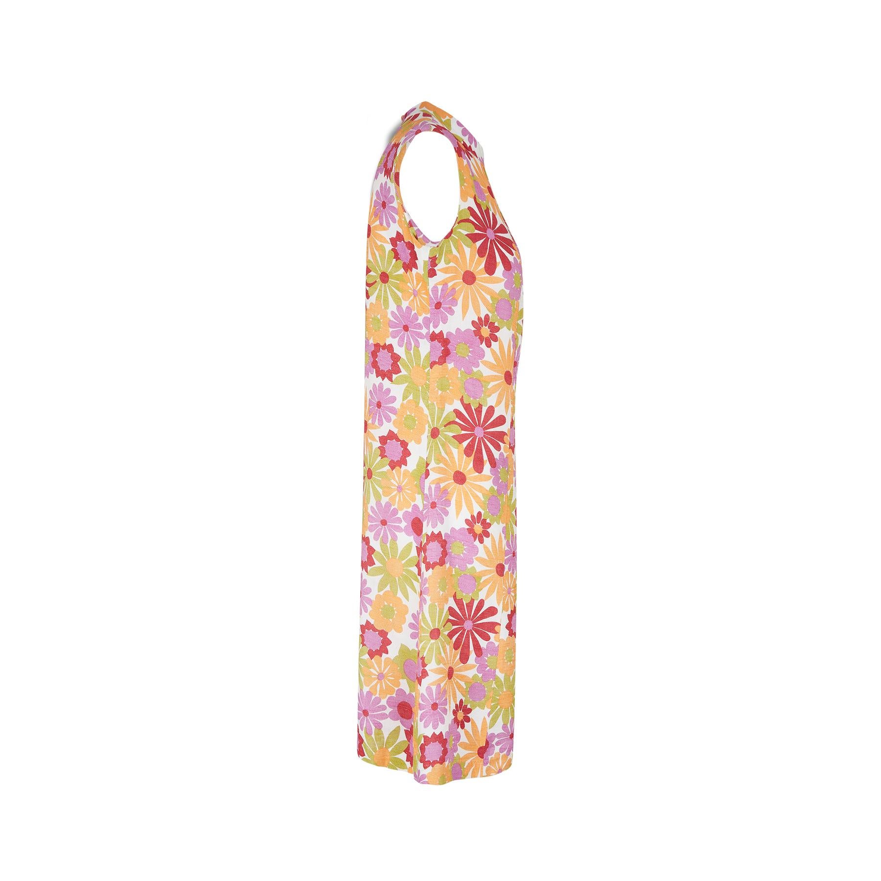 Women's 1960s Marjon Couture Keyhole Neckline Floral Print Dress For Sale