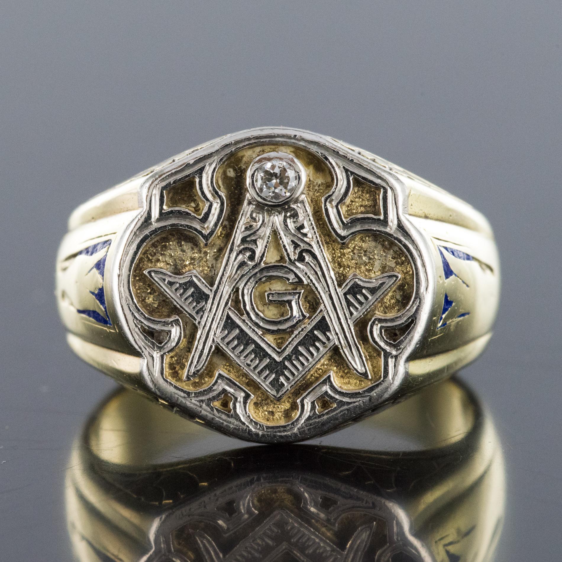 1960s Masonic 14 Karat Yellow Gold Platinum Signet Man Ring 5