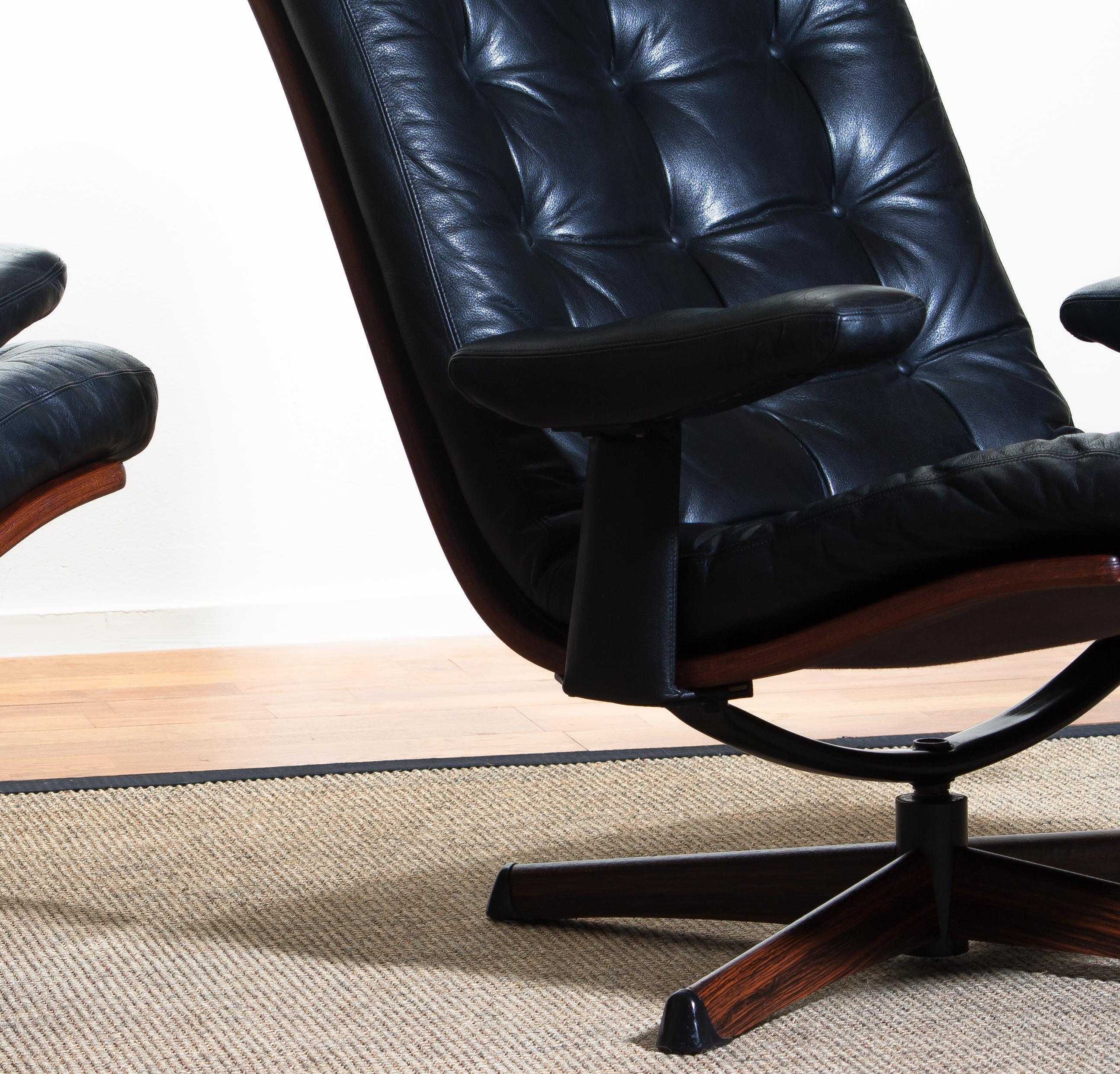 1960s Matching Pair of Black Leather Swivel Chairs by Göte Möbler Nässjö, Sweden 7