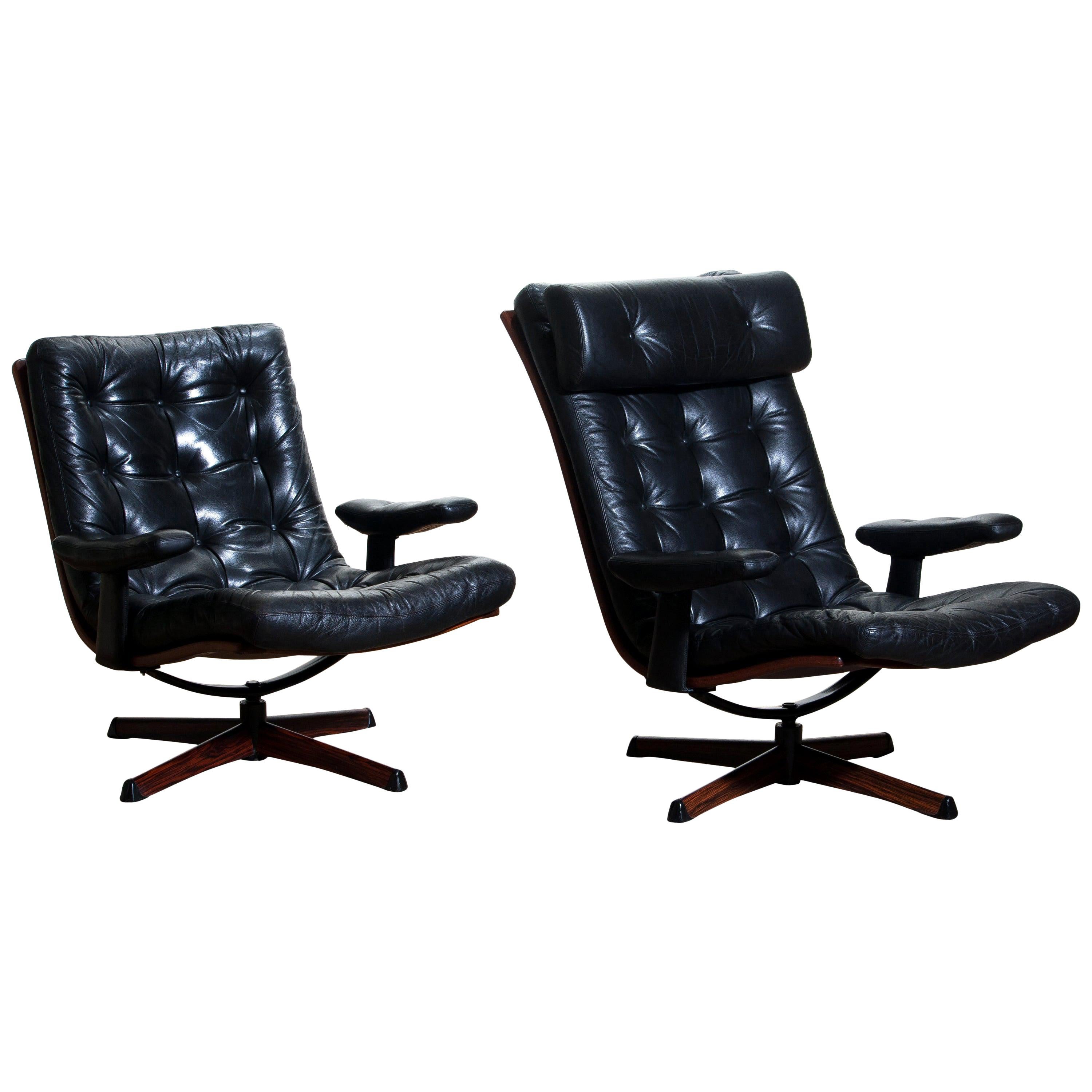 1960s Matching Pair of Black Leather Swivel Chairs by Göte Möbler Nässjö, Sweden