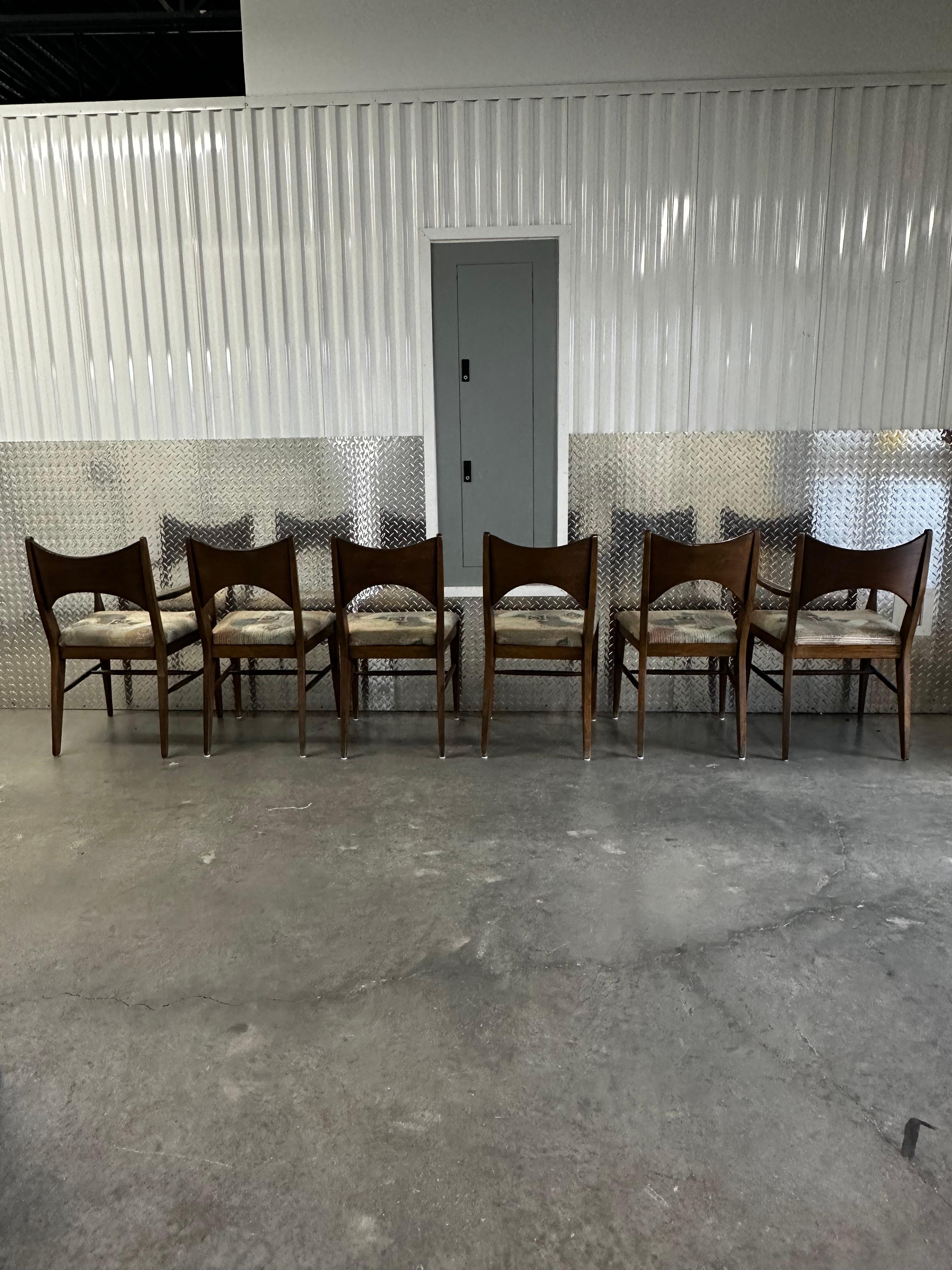 1960s MCM  Broyhill Saga Walnut Paul McCobb Style Dining Chairs, Set of 6 Moderno de mediados de siglo en venta