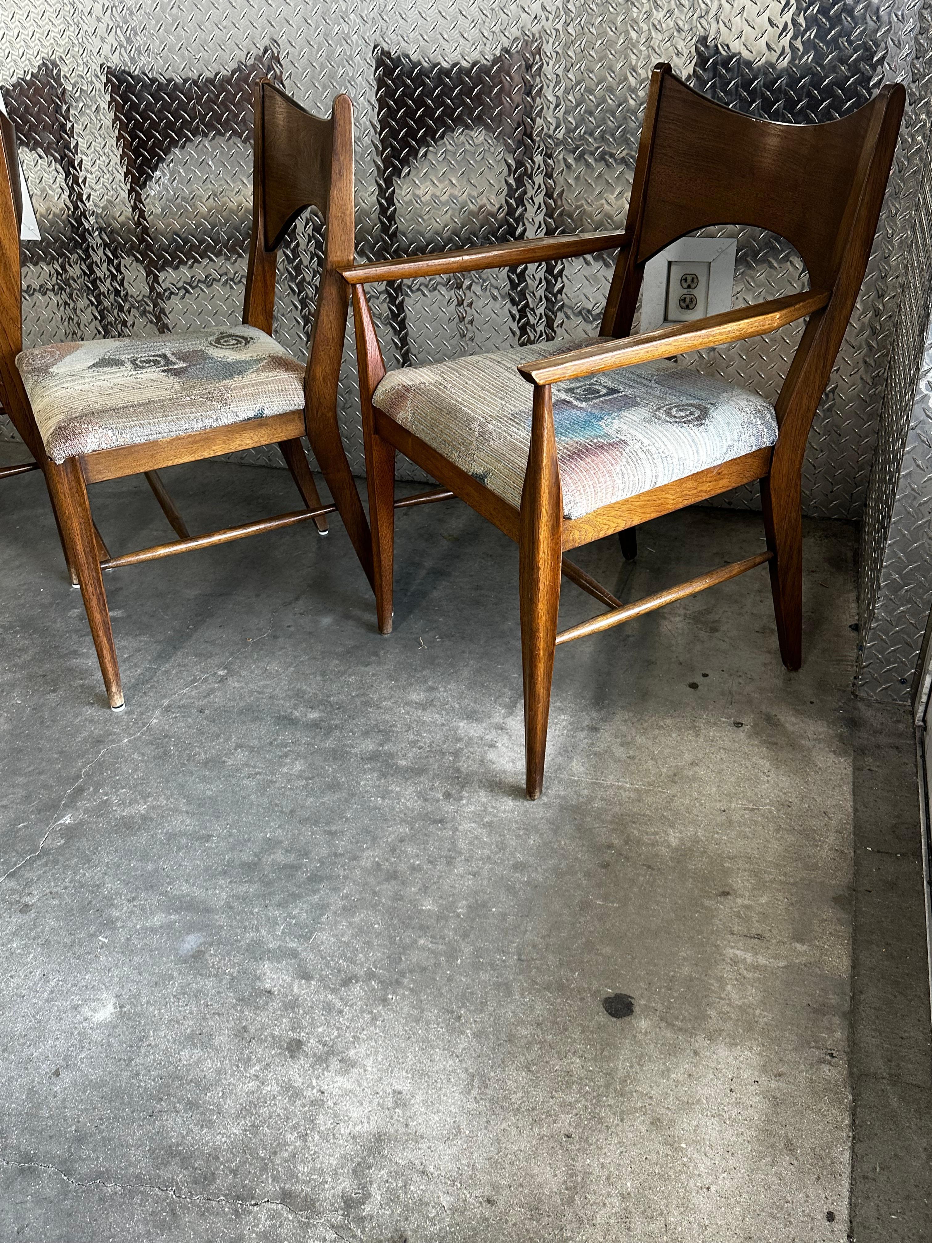1960s MCM  Broyhill Saga Walnut Paul McCobb Style Dining Chairs, Set of 6 For Sale 2