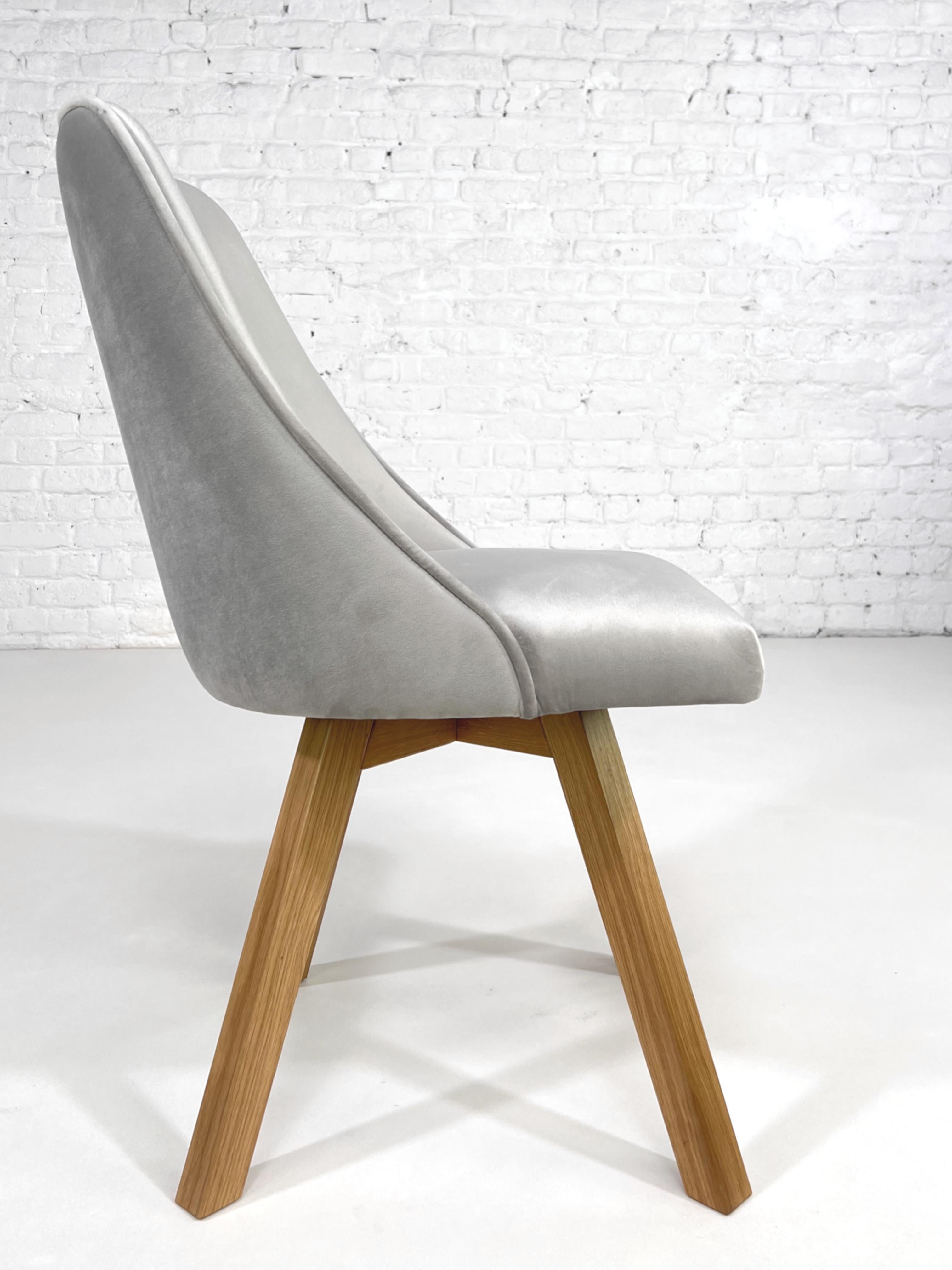 Contemporary 1960s Mcm Design and Scandinavian Style Wooden and Grey Velvet Chair For Sale
