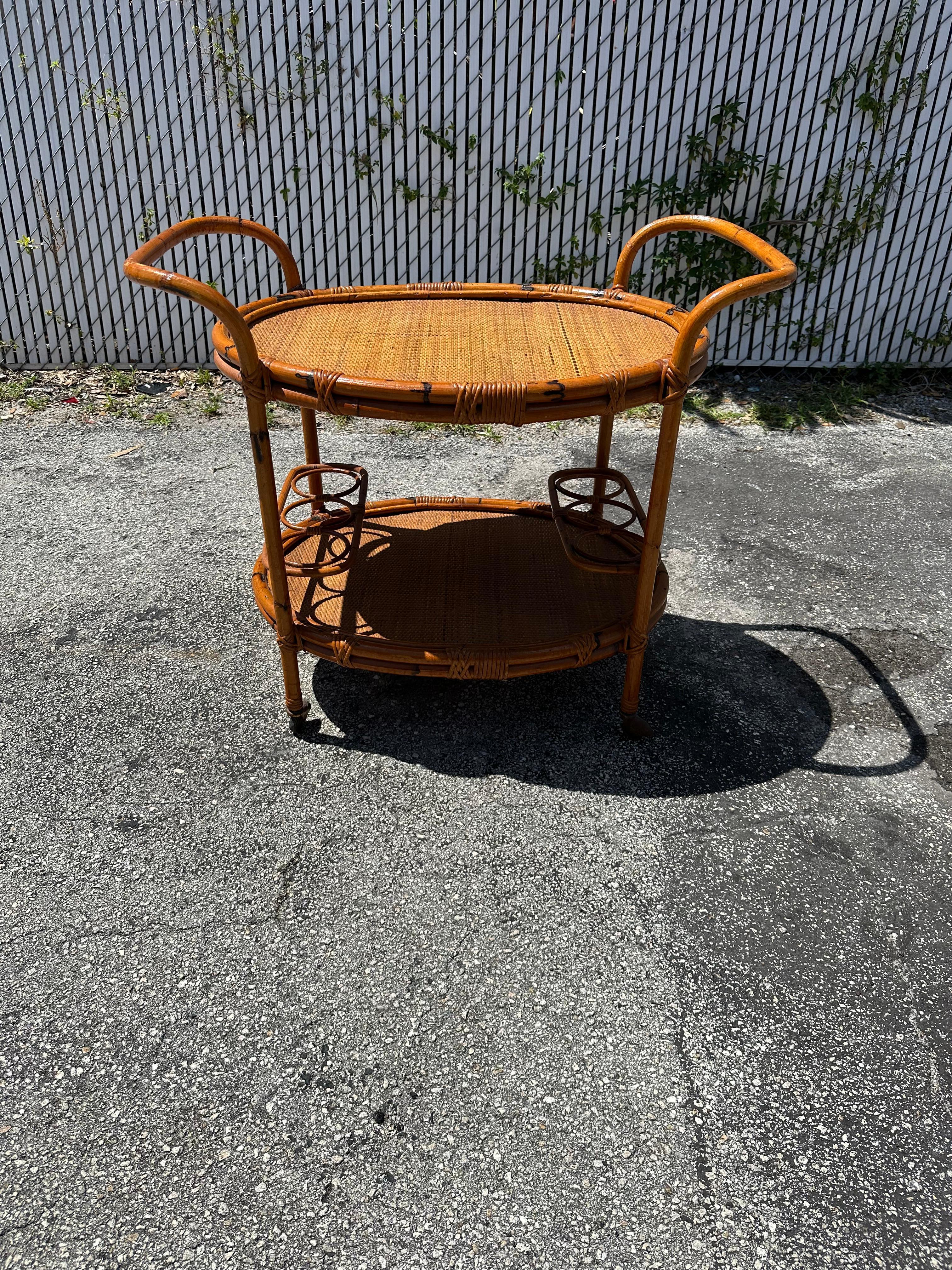 1960s MCM Oval Bent Rattan Cane Bar Cart Table For Sale 2