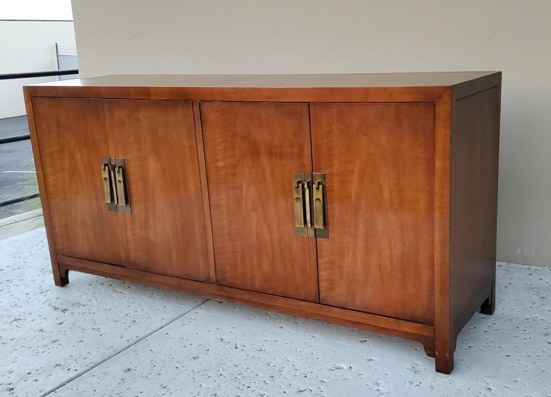 Beautiful 1960s Mid Century Modern Solid Walnut Buffet, Sideboard or Credenza Made by Heritage For J.H. Biggar Furniture Store, Pasadena, CA.
This Piece Is From A Beautiful 1960s Mid Century Modern Home In Pasadena, CA. 
This Gorgeous Solid Walnut