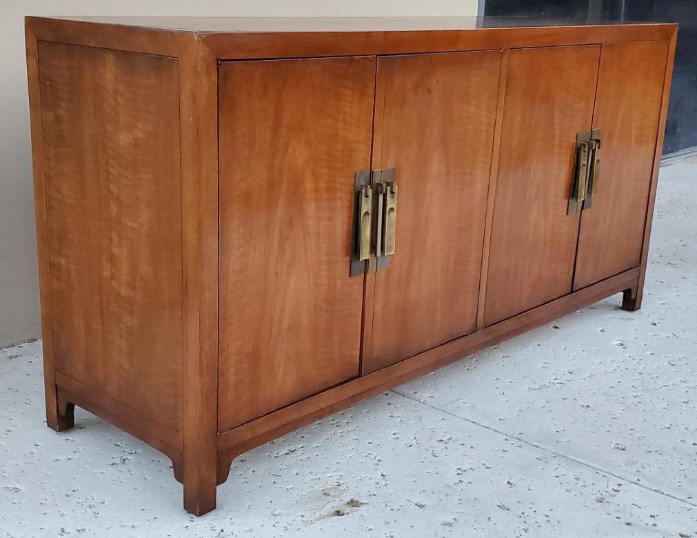 1960s MCM Walnut Buffet Sideboard Credenza by Heritage for JH Biggar Pasadena Ca 13