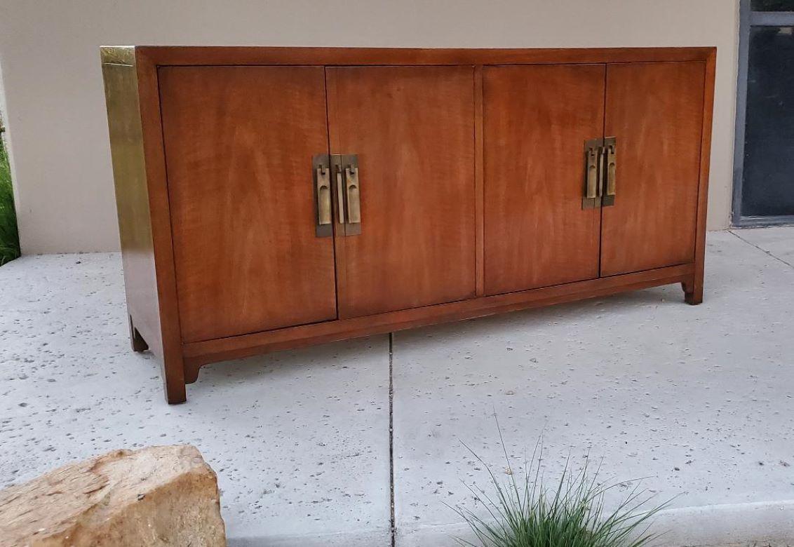 20th Century 1960s MCM Walnut Buffet Sideboard Credenza by Heritage for JH Biggar Pasadena Ca