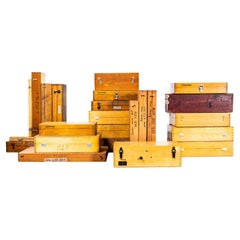 Cajas de material científico industrial de tamaño medio de los años 60 - Caja individual