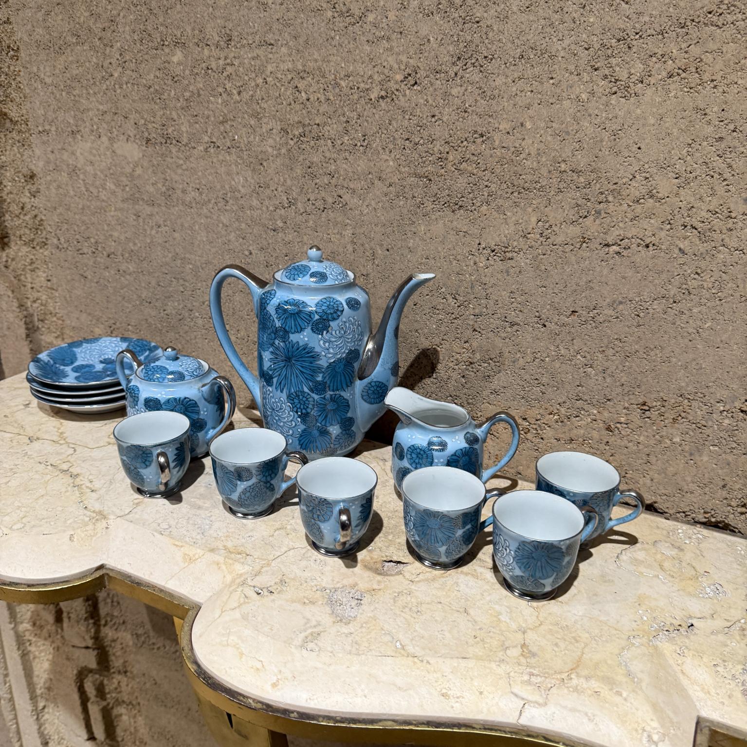 Mid-Century Modern 1960s Meito Japan Blue Floral Porcelain Tea Set For Sale