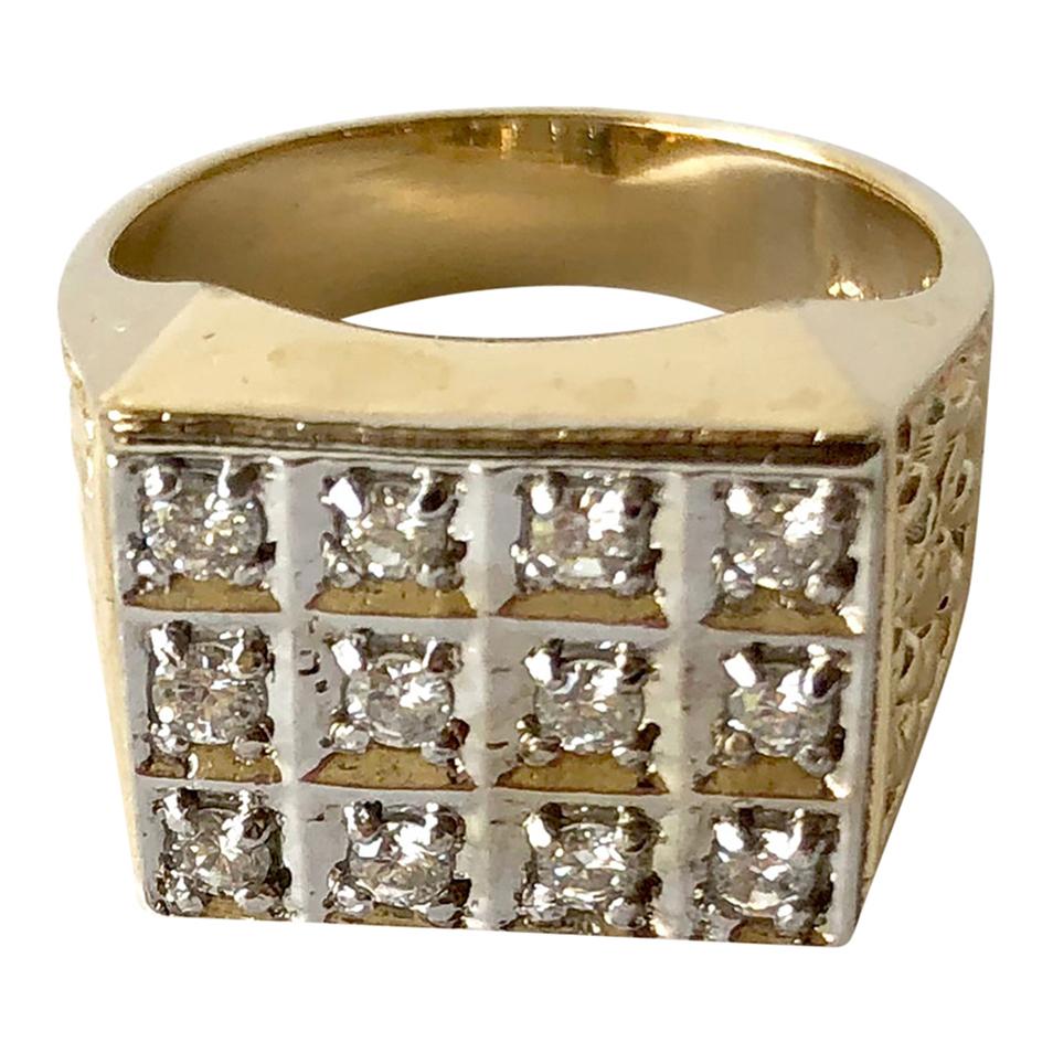 1960s Men’s 14 Karat Gold Diamond Signet Ring
