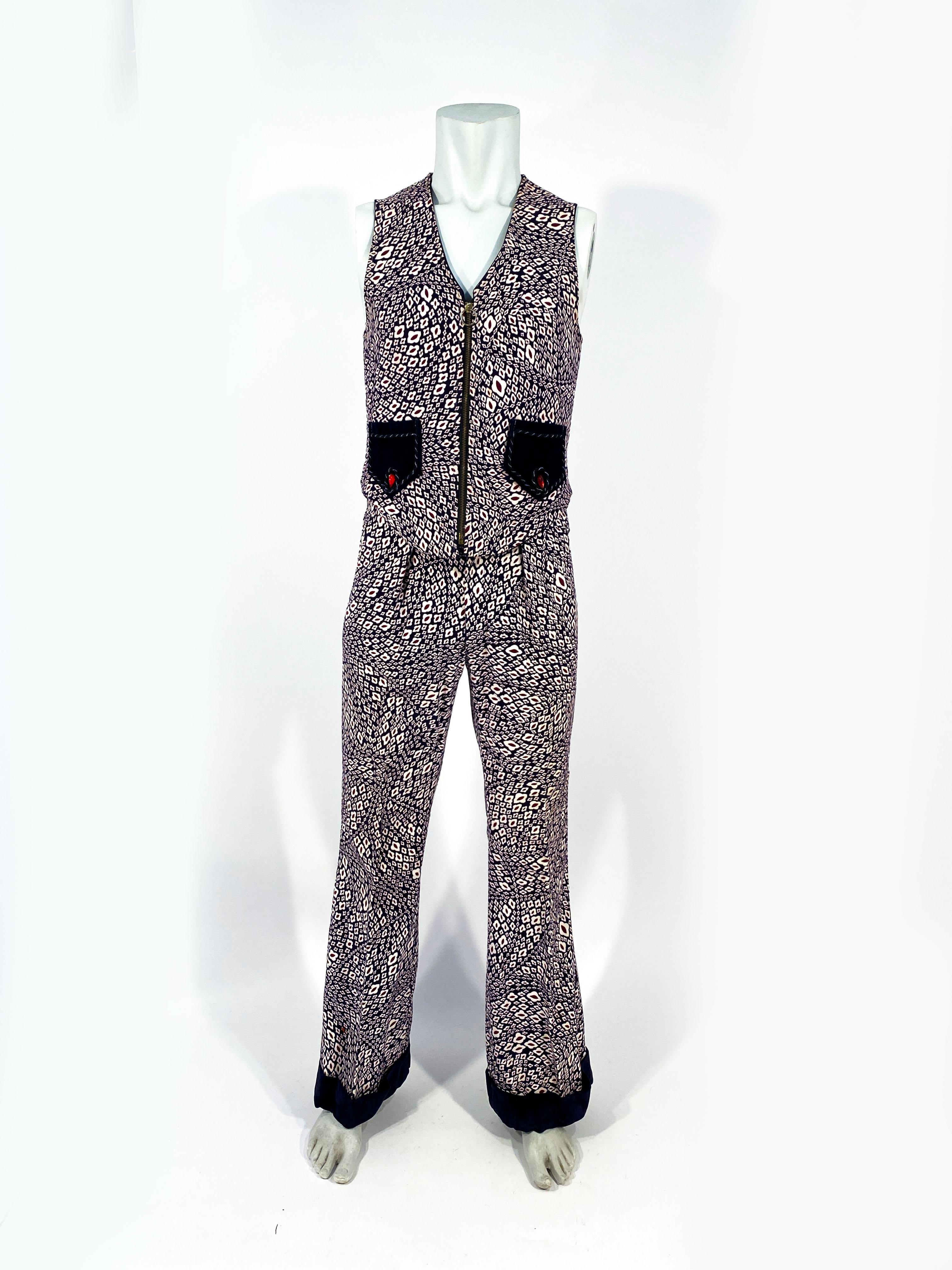 1960's Men's Mod Velvet Three-Piece Suit For Sale 4