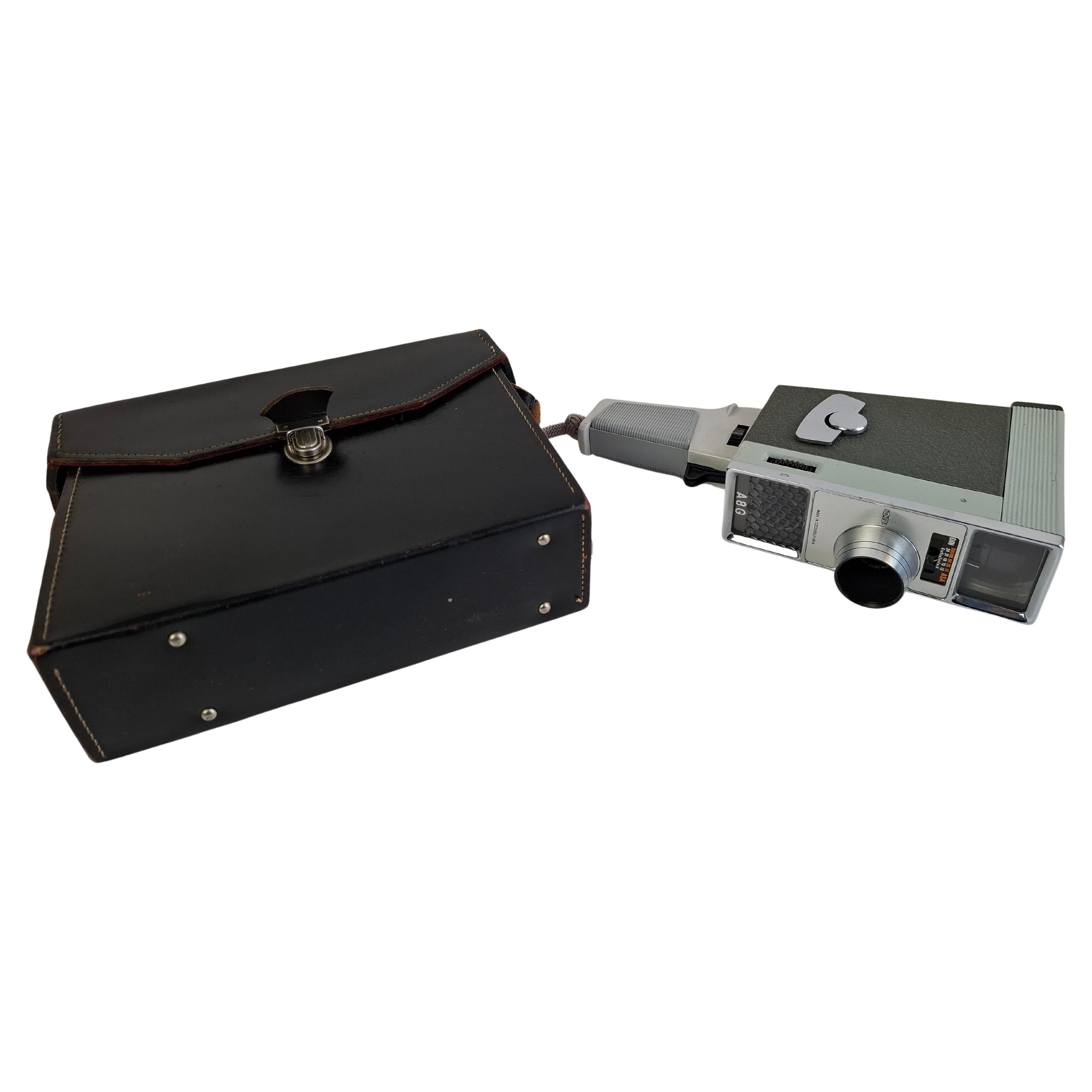 1960s Meopta A8G Czechoslovak Handheld Film Movie Camera with Original Case For Sale