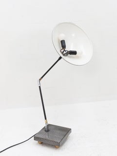 Memphis-Stil  1980er Jahre Metall-Schreibtischlampe