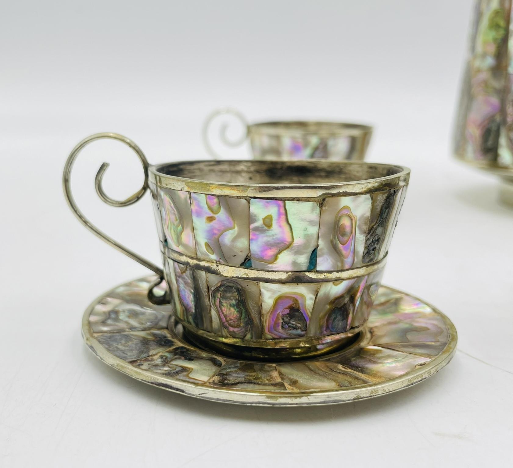 Set di brocche d'acqua messicane in argento e abalone degli anni '60, dopo Los Castillos in vendita 5