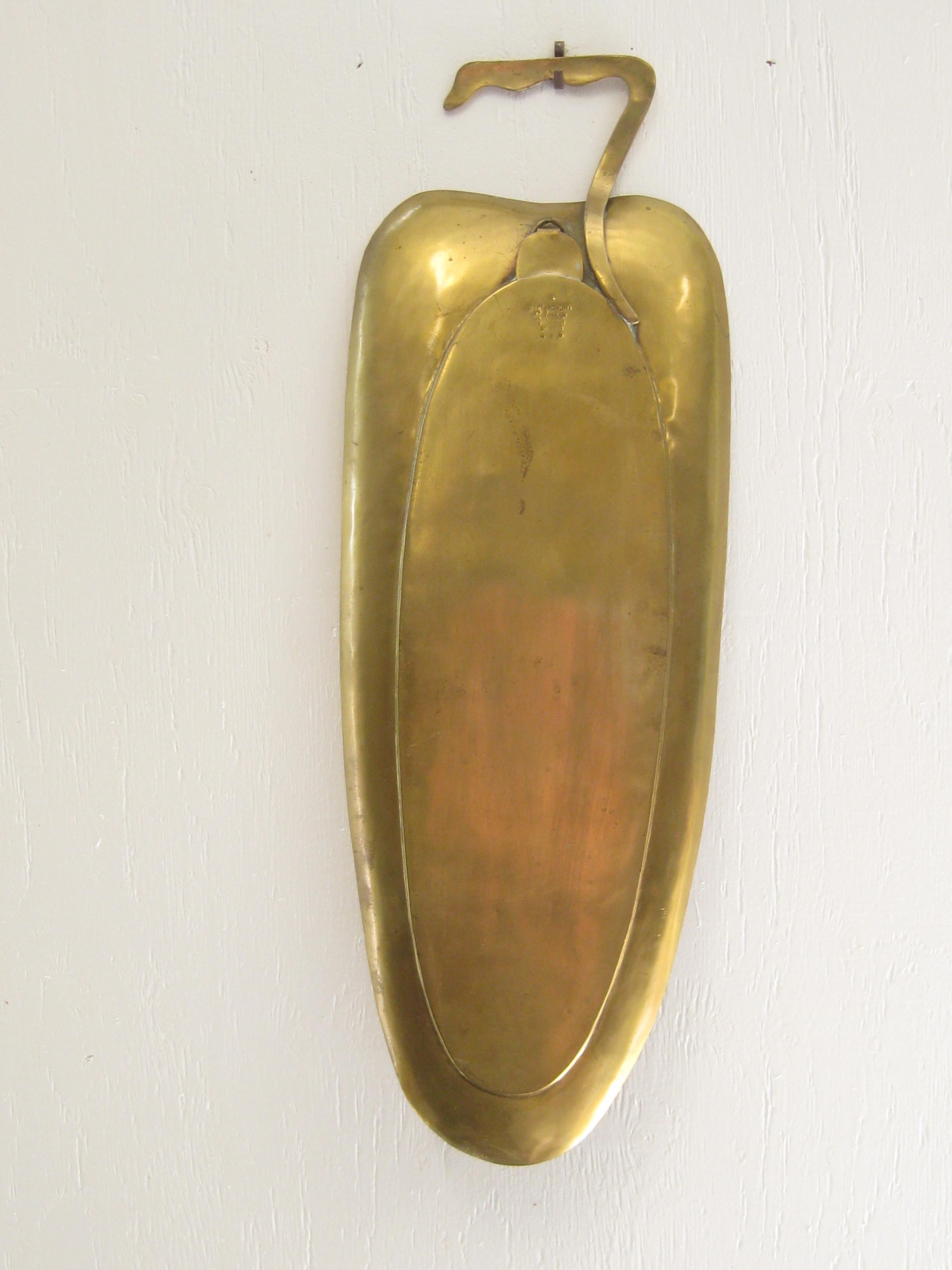 Mexikanische Messing- und Glasmosaikplakette aus den 1960er Jahren mit Frauengesicht von Salvador Teran im Angebot 5