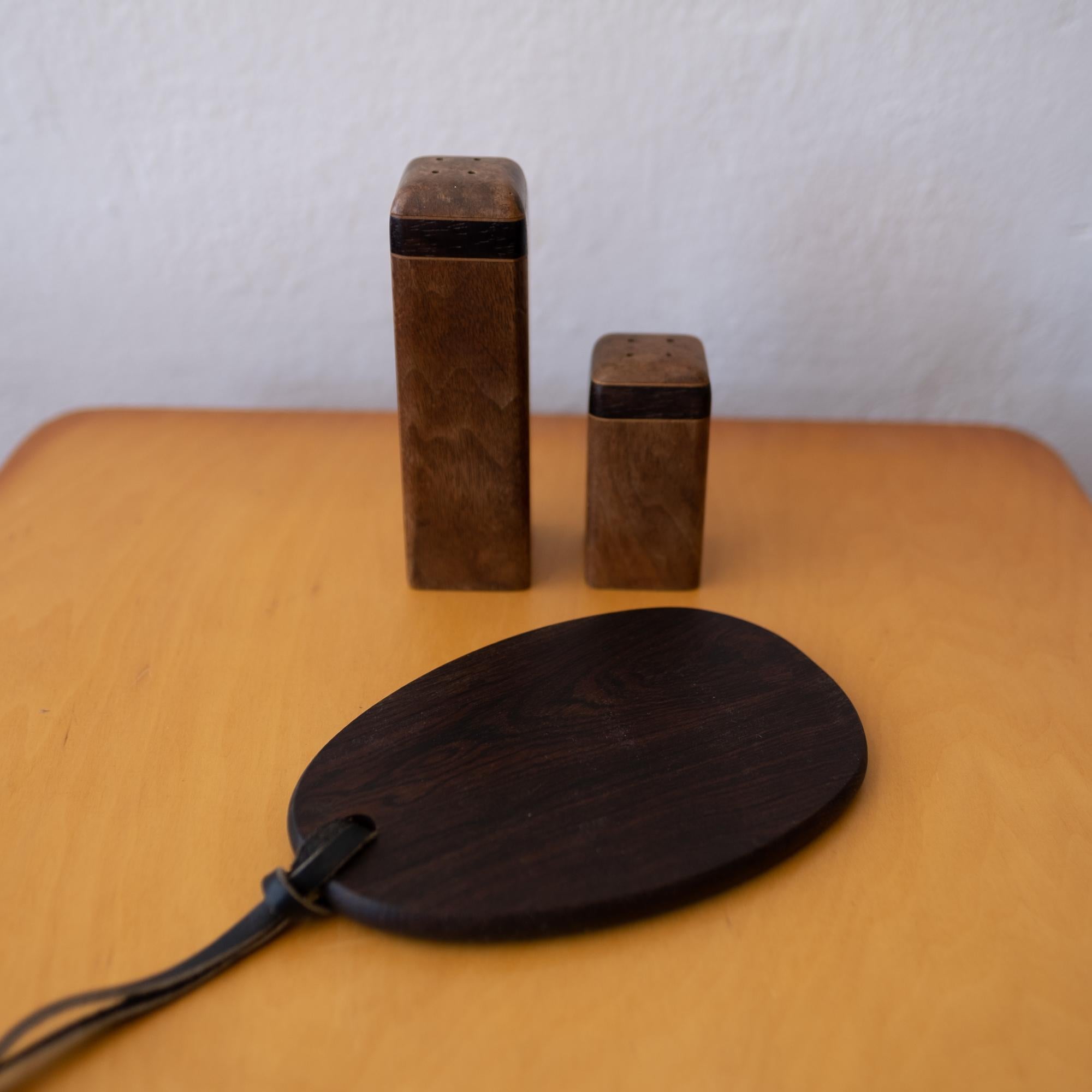 Mid-Century Modern 1960s Mexican Modern Salt and Pepper Set by Don Shoemaker For Sale