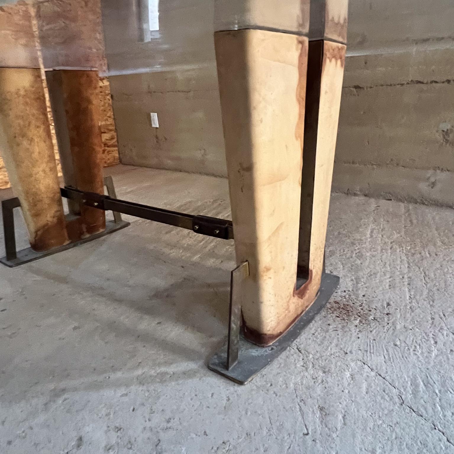 1960s Mexican Modernism Lucite Dining Table Leather Mahogany Solid Brass For Sale 4