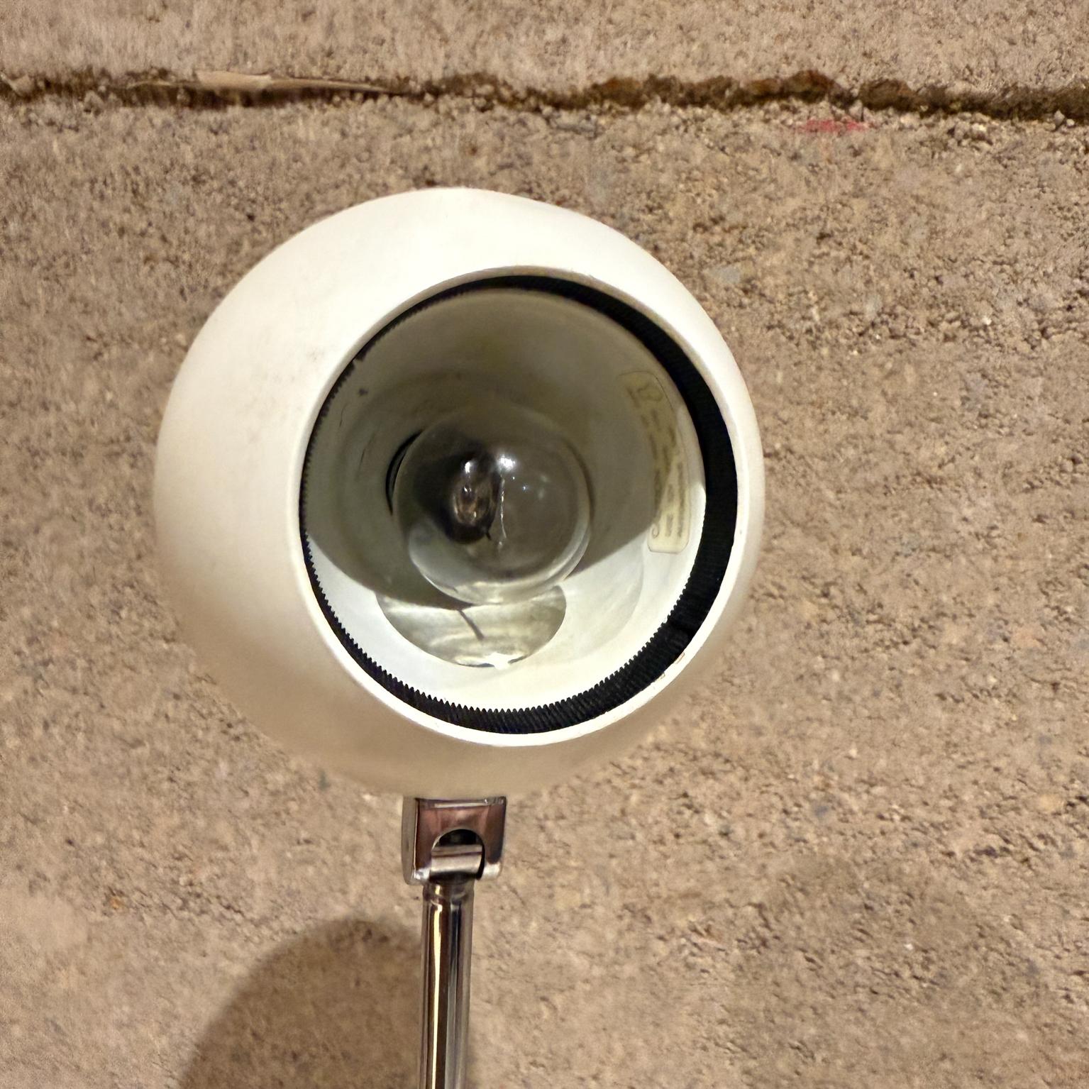 Chrome 1960s Michael Lax Lightolier Lytegem Telescoping Desk Lamp For Sale