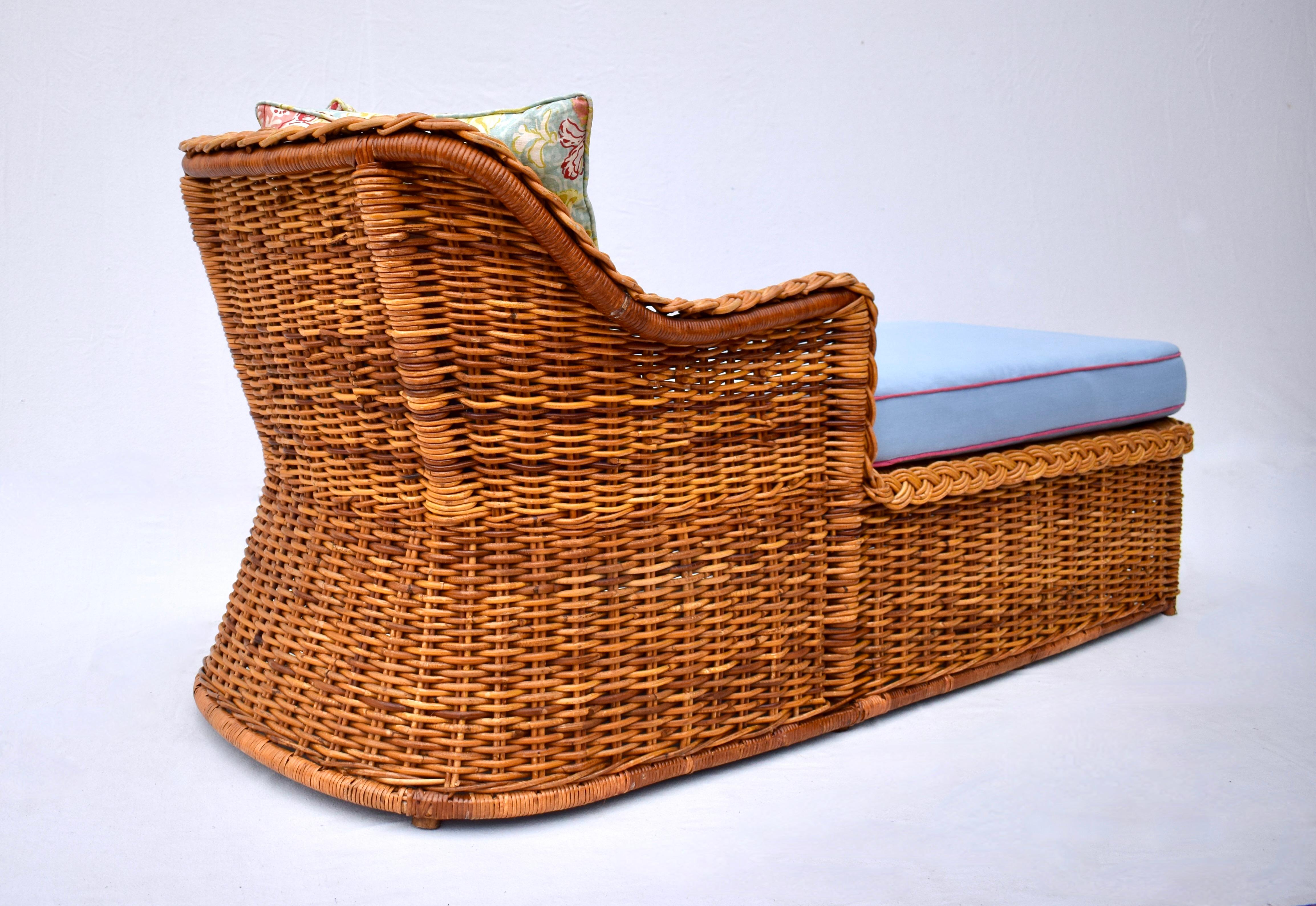 Linen 1960's Michael Taylor Braided Wicker Rattan Chaise Lounge Daybed For Sale