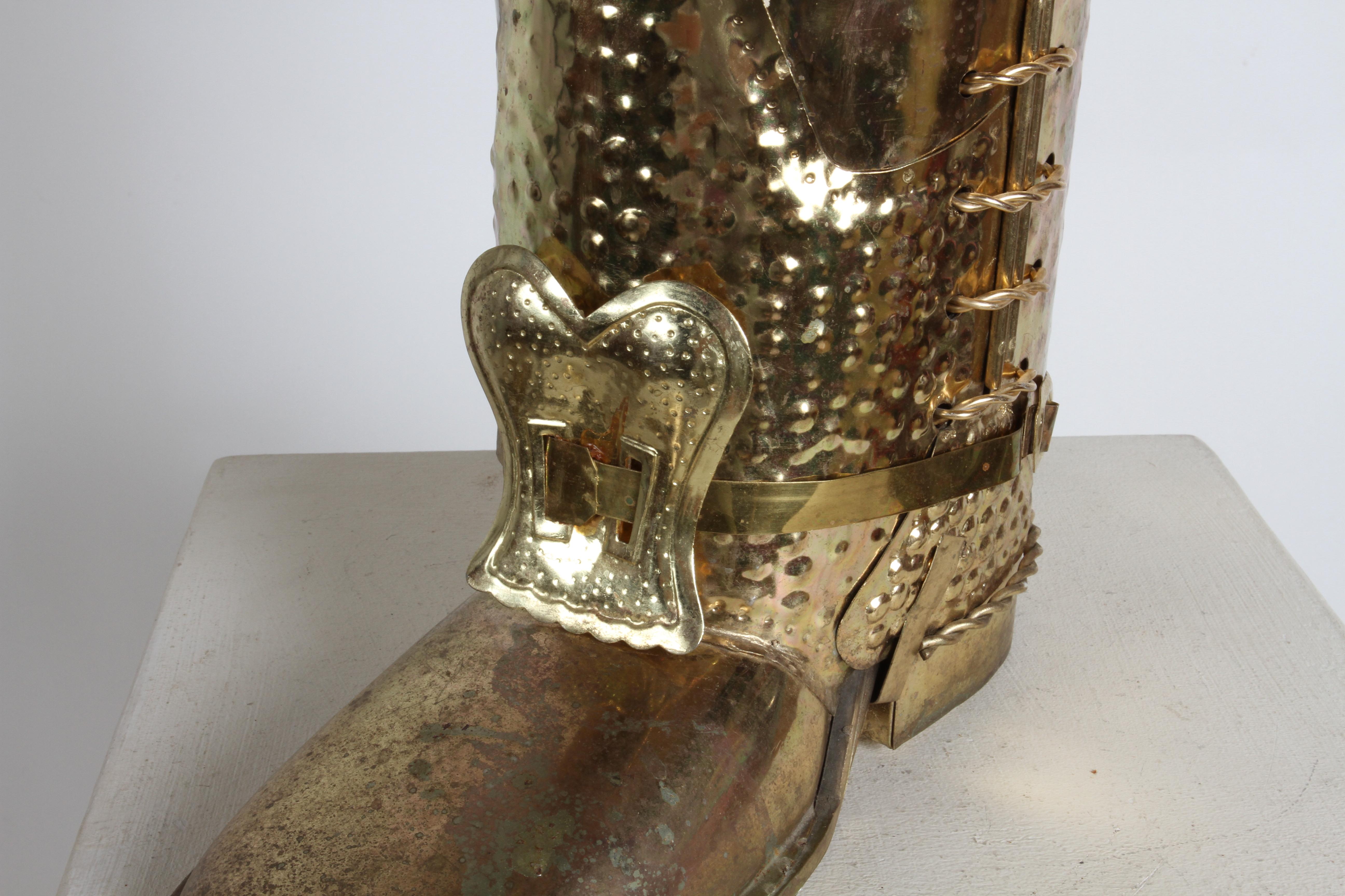1960s Mid-20th Century Italian Hammered Brass Tall Boot Umbrella Stand with Spur For Sale 7