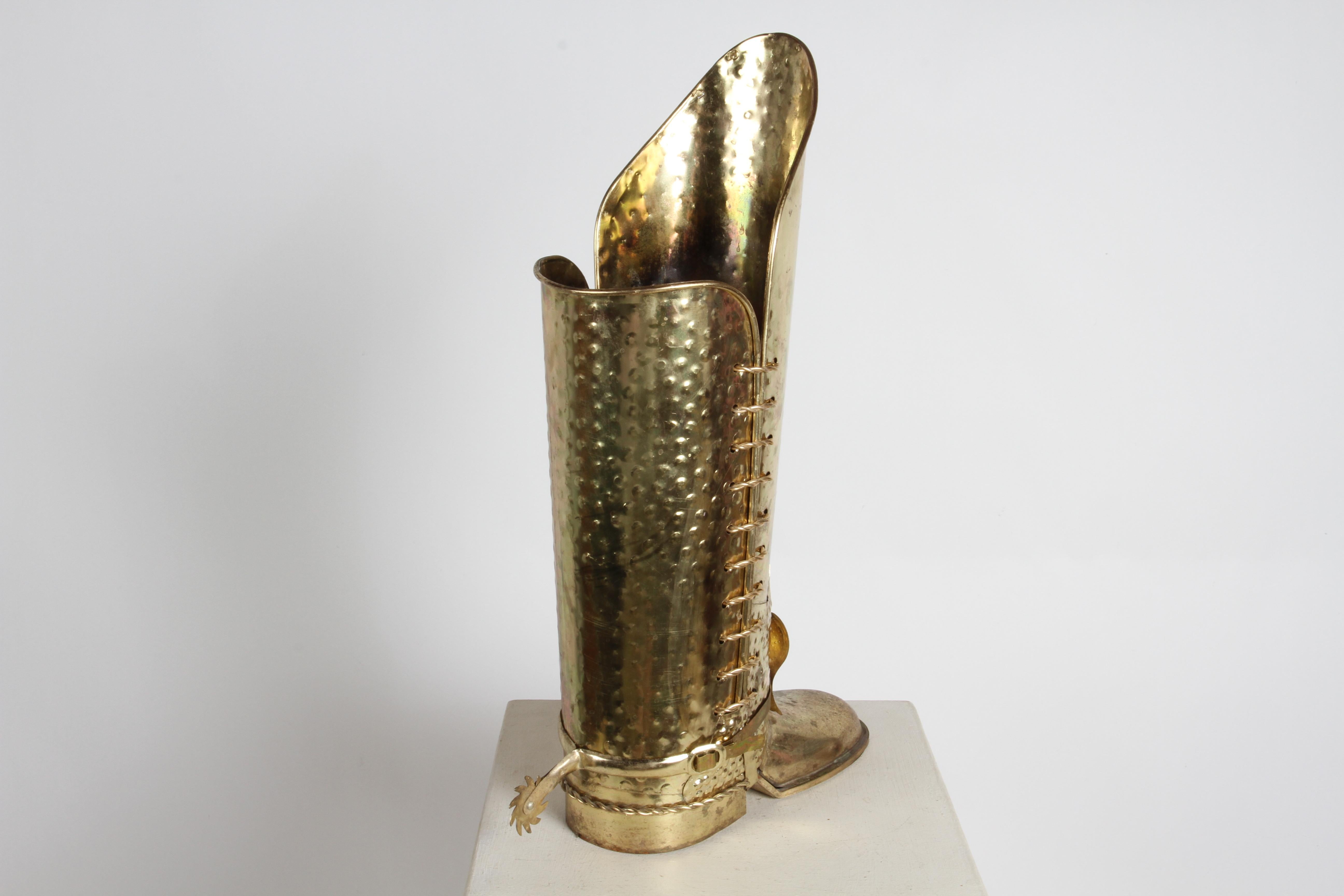 1960s Mid-20th Century Italian Hammered Brass Tall Boot Umbrella Stand with Spur For Sale 4