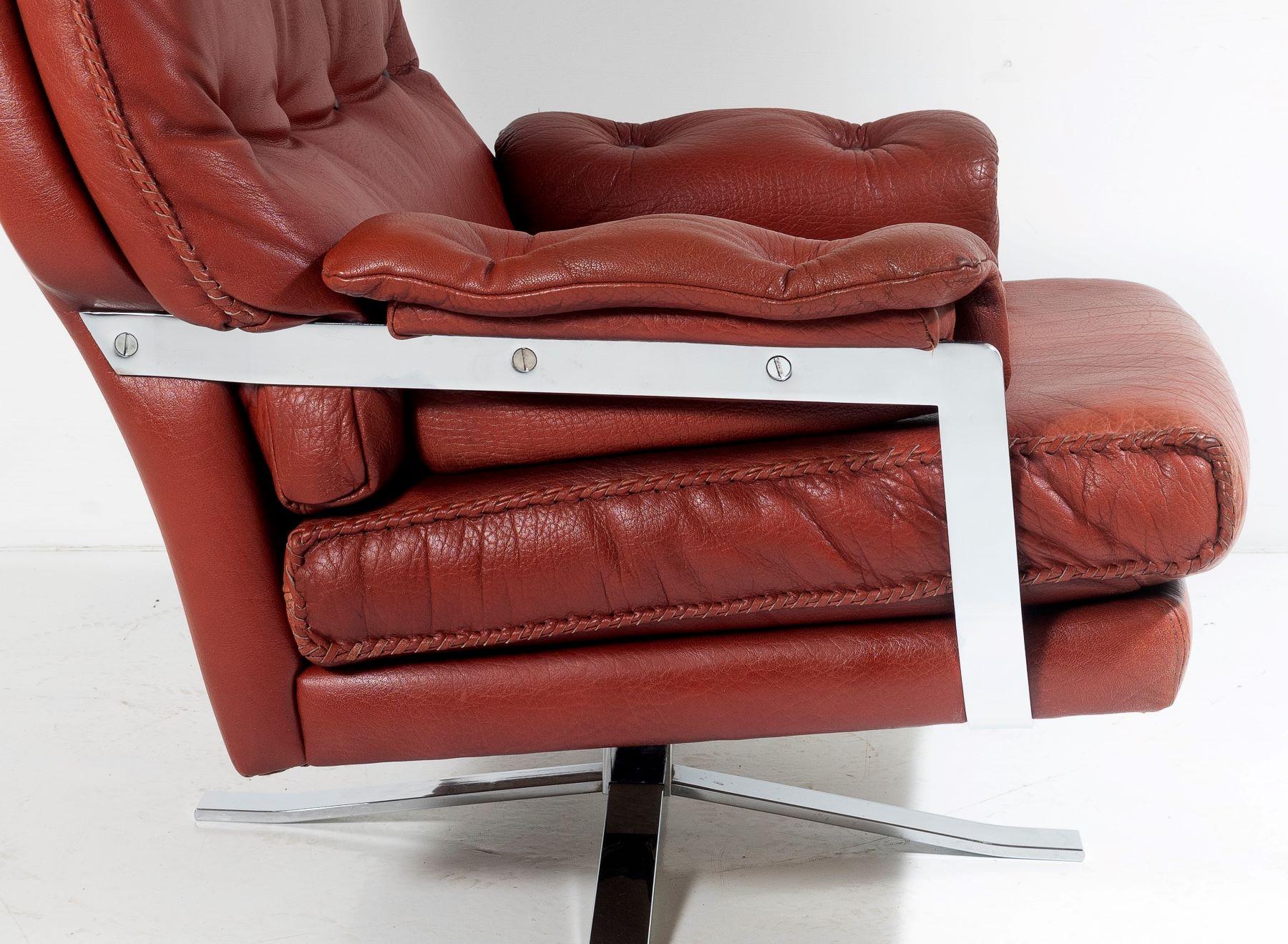 1960s Mid Centry Burnt Orange Brown Leather Swivel Chair in style of Arne Norell For Sale 4