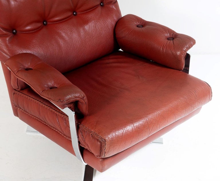 1960s Mid Centry Burnt Orange Brown Leather Swivel Chair by Arne Norell In Good Condition For Sale In Llanbrynmair, GB
