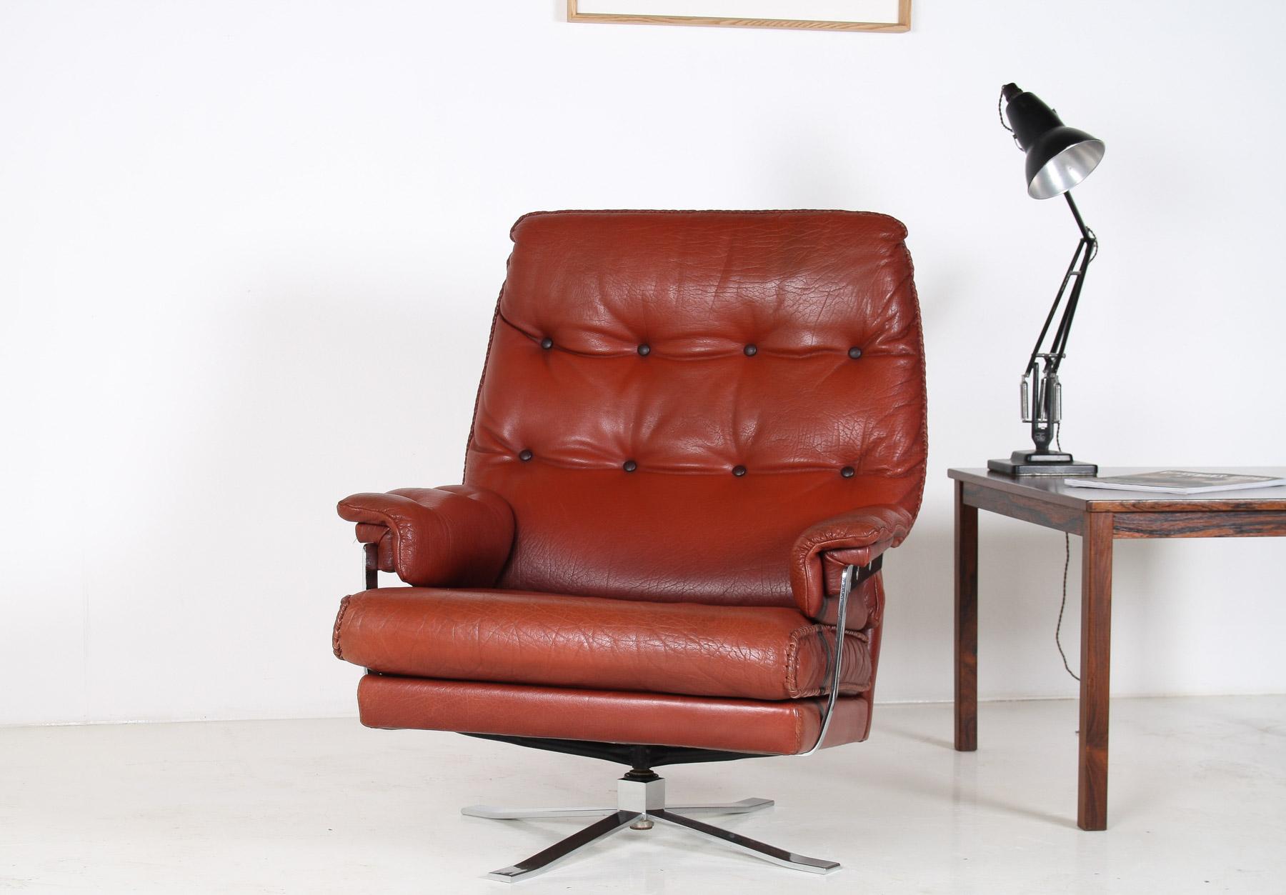 burnt orange recliner chair