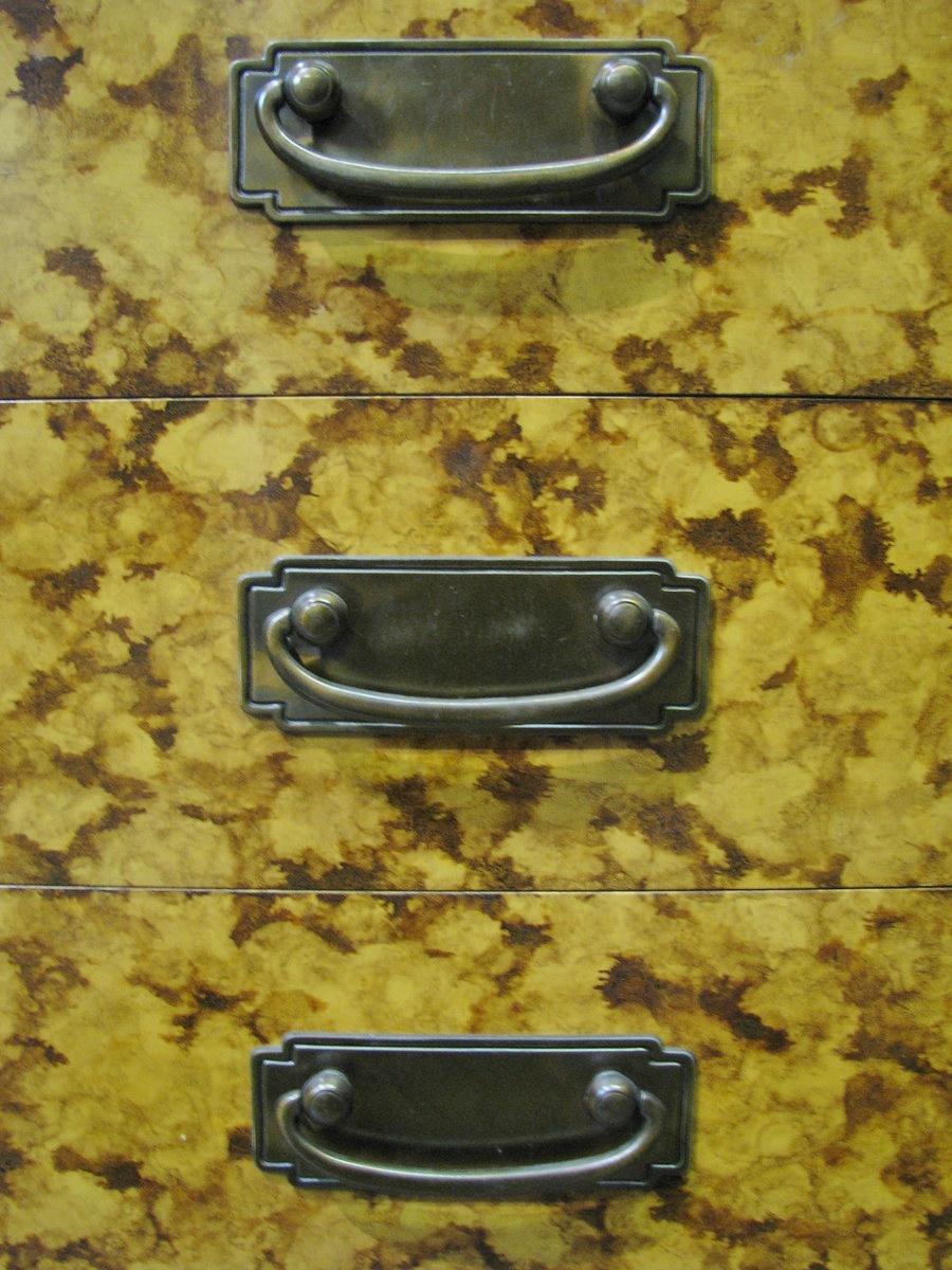 1960s Mid-Century 3-Part Credenza on Base; Painted Faux Tortoiseshell Fronts (Holz) im Angebot
