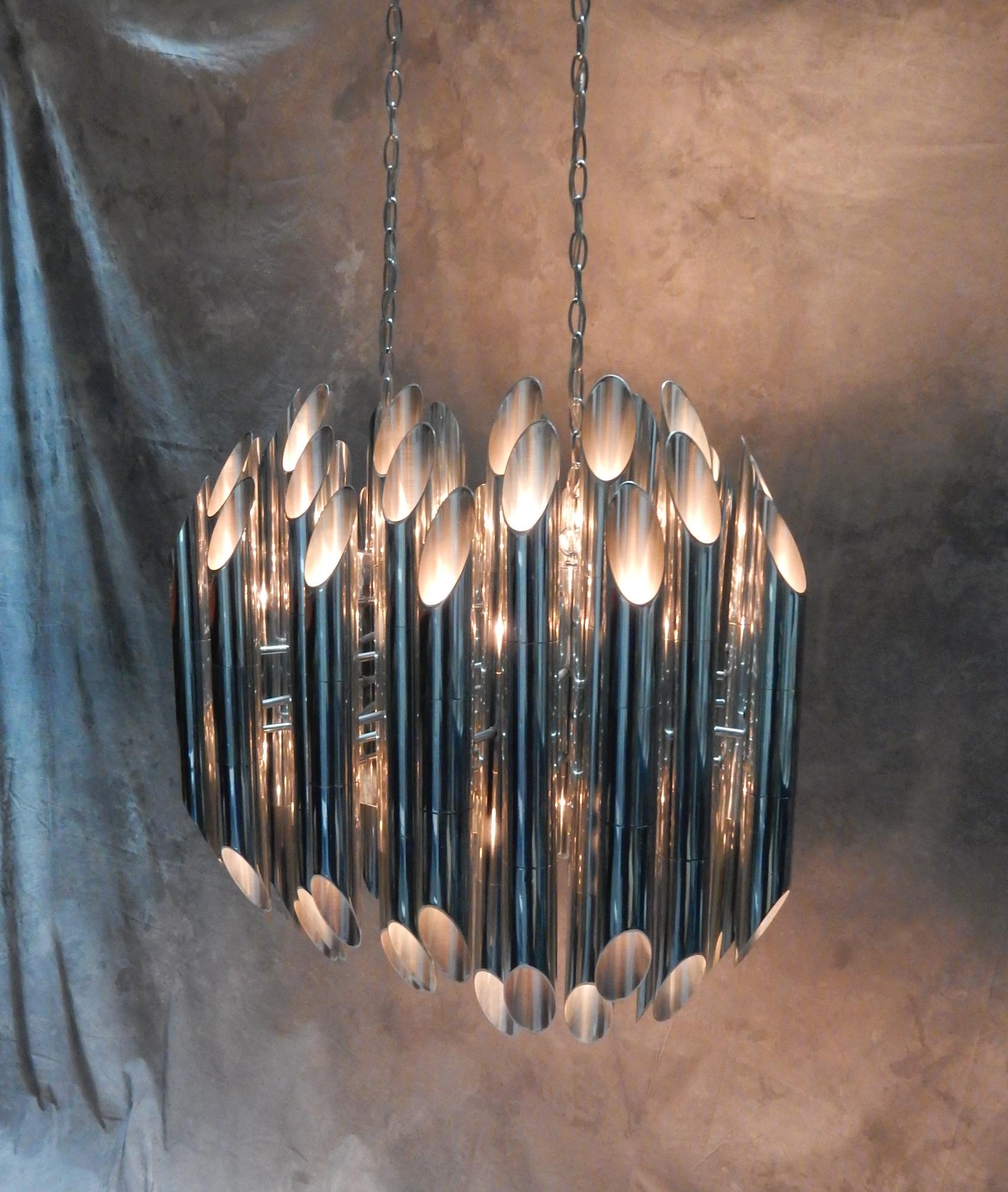 American Huge Mid-Century 72 Bulb Tubular Sculpture Chandelier  For Sale