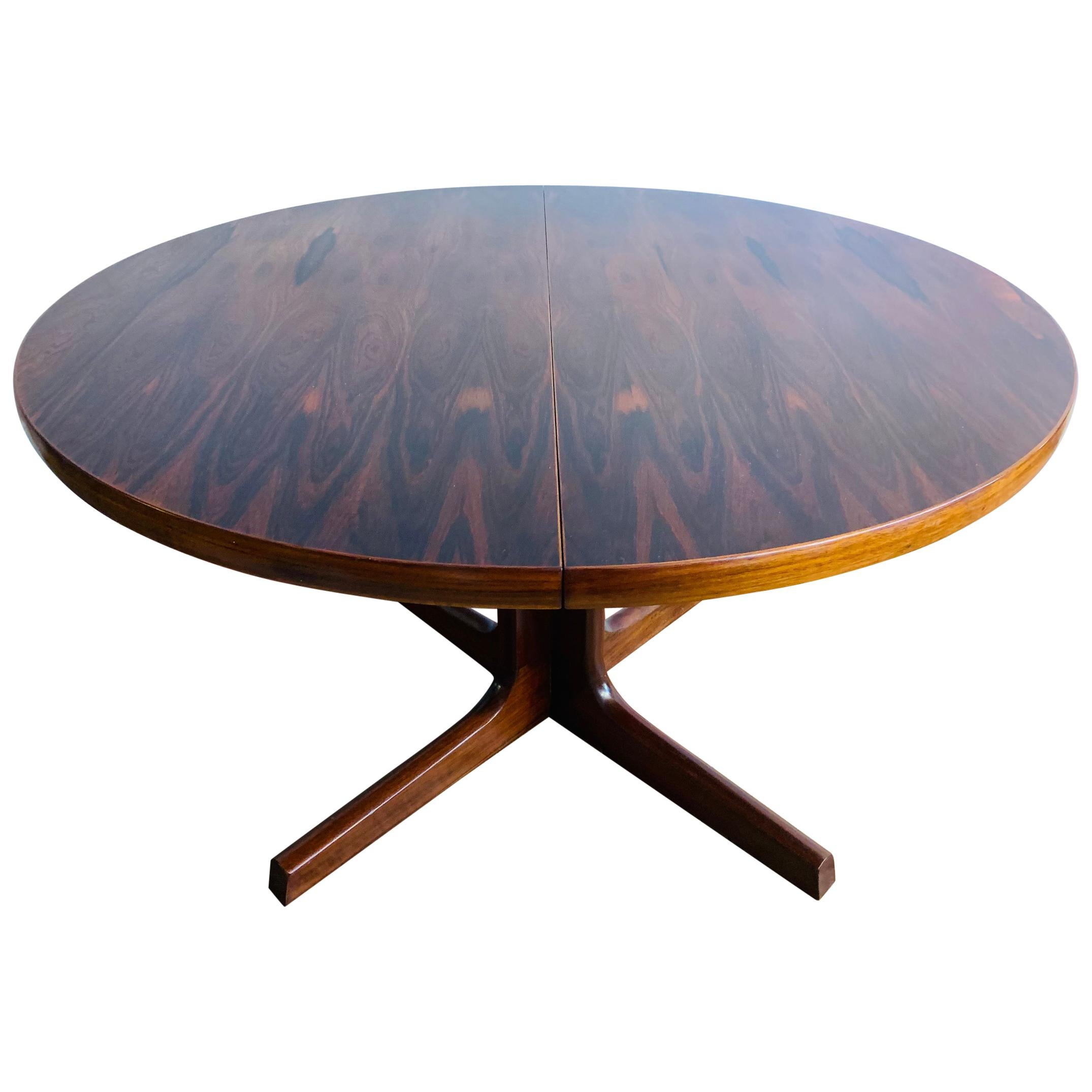 1960s Mid Century AM Mobler Danish Rosewood Extending Oval Pedestal Dining Table