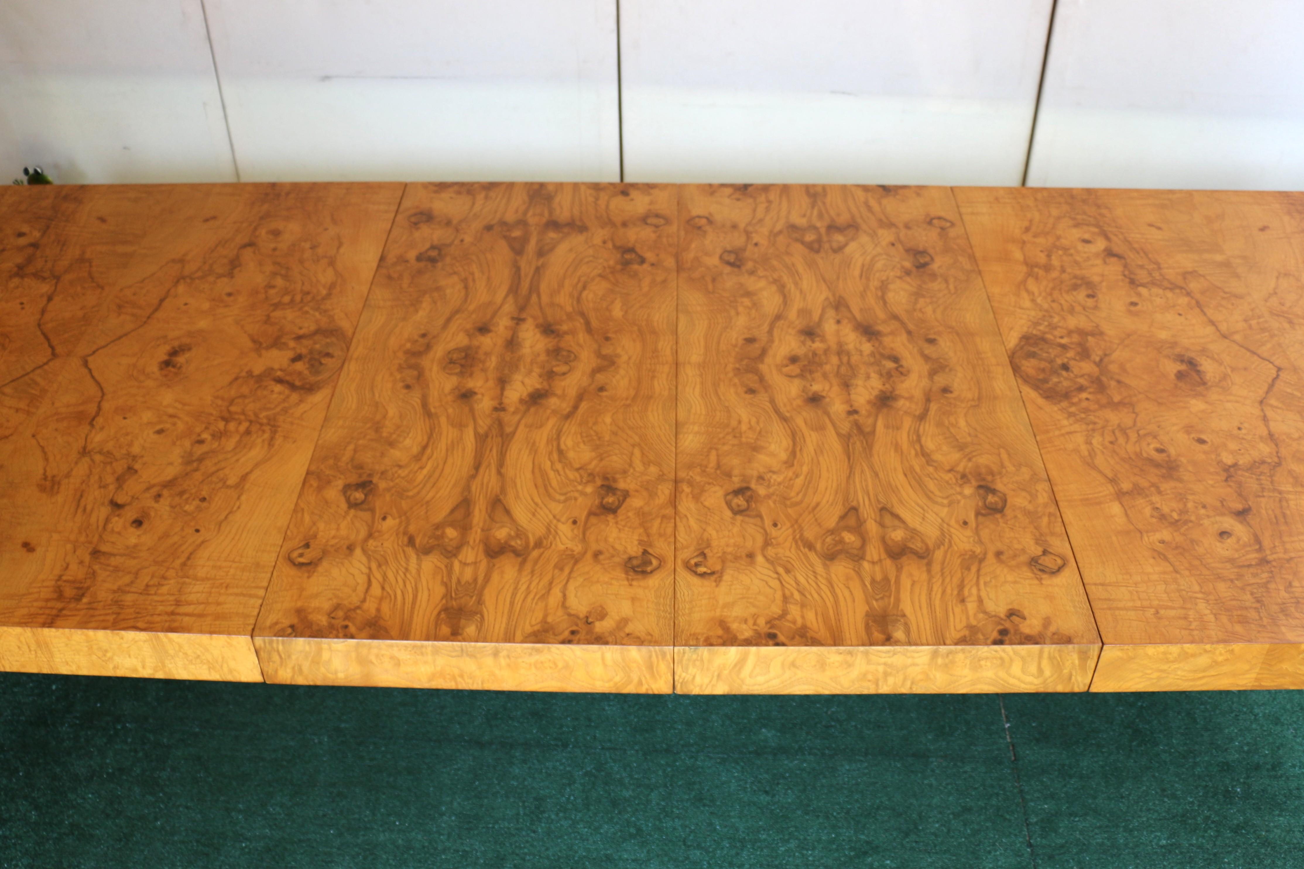 1960’s Mid Century Burlwood Expanding Dining Table With 2 Leaves For Sale 6