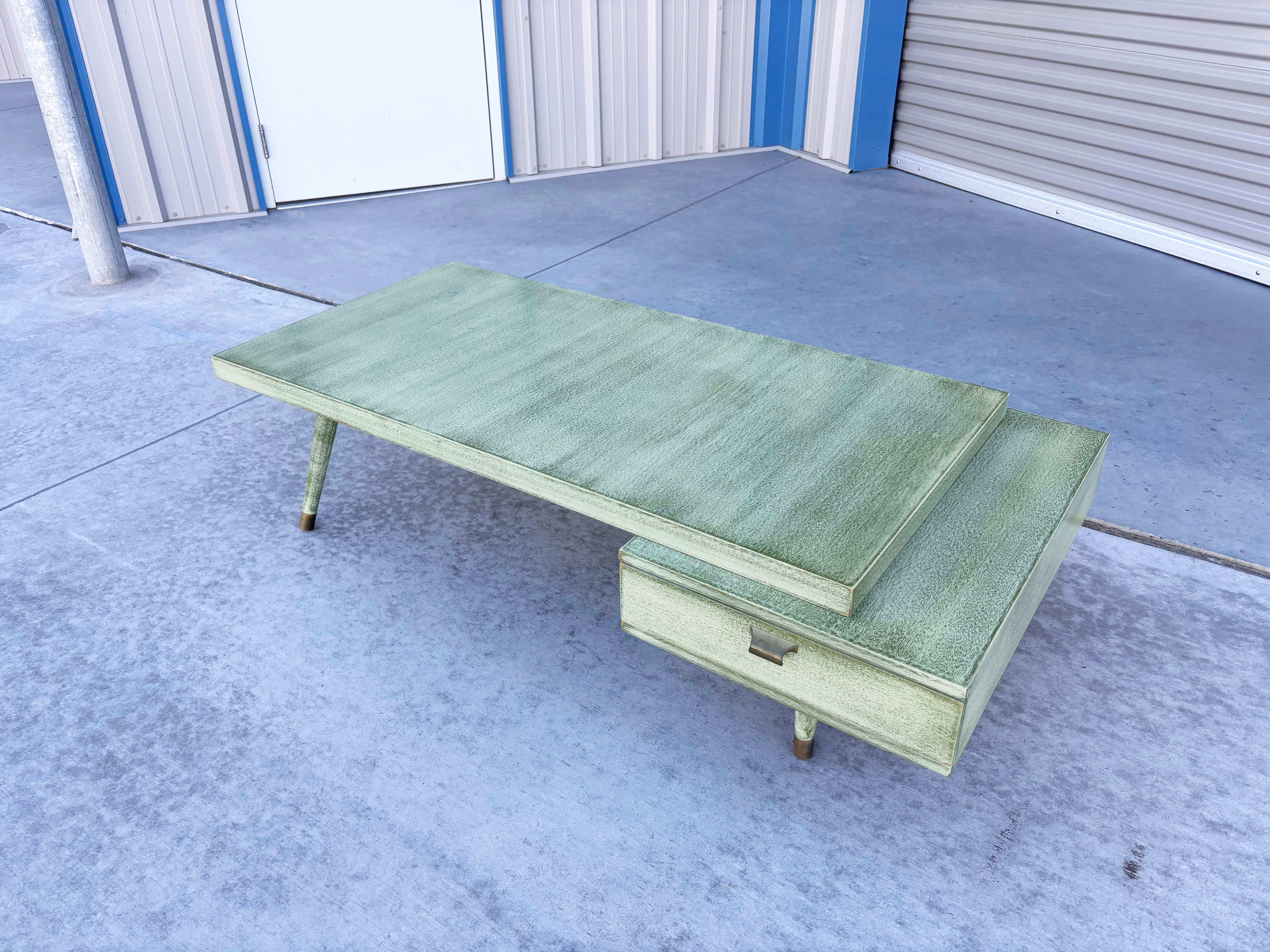 1960er Jahre Mid Century Couchtisch von Barzilay (amerikanisch) im Angebot